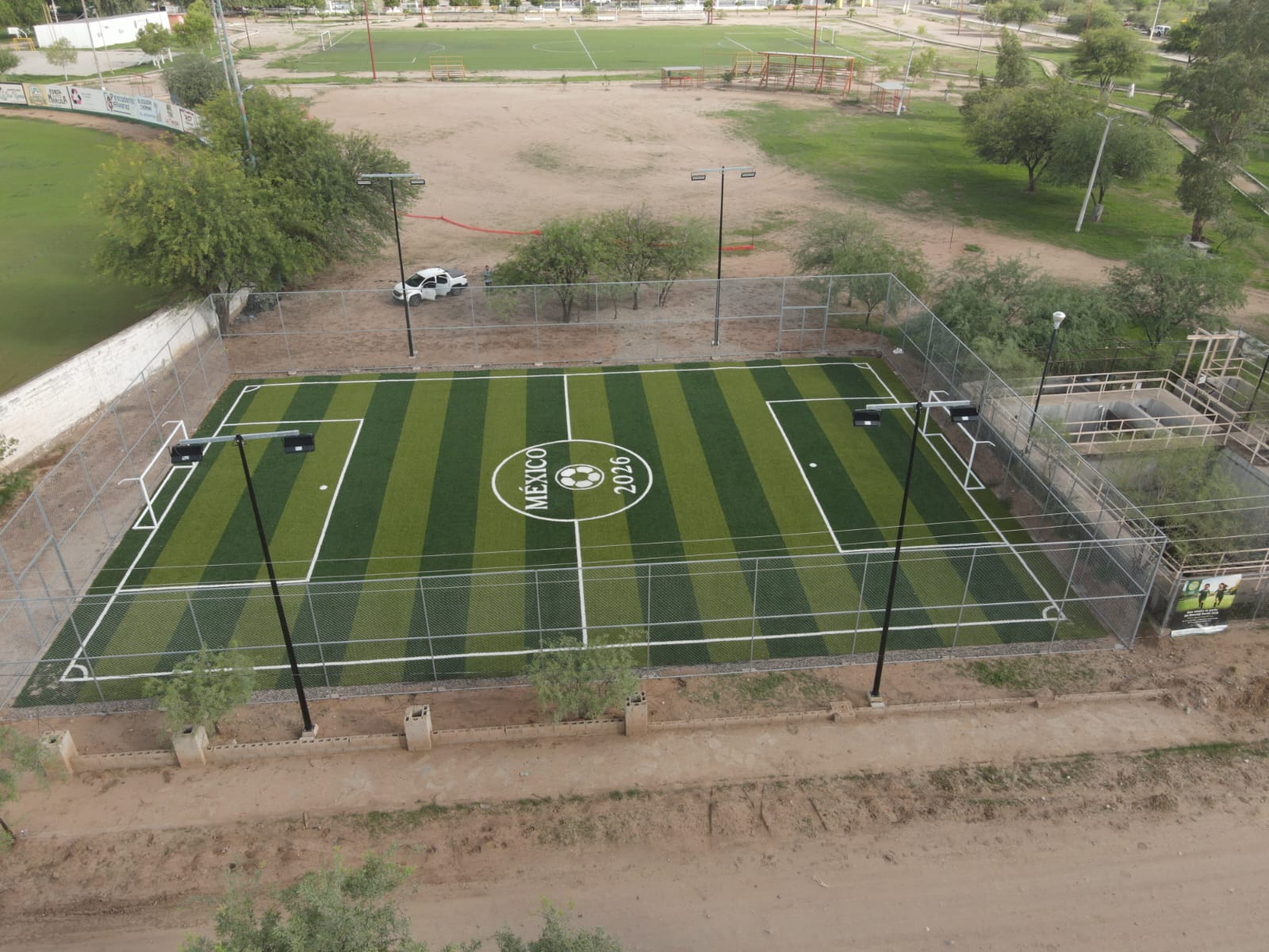 CONSTRUCCIÓN DE CANCHA FÚTBOL 5 EN UNIDAD DEPORTIVA ALAMEDA EN URES