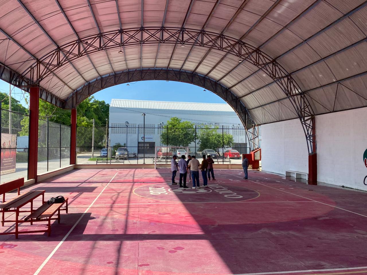 REHABILITACIÓN DE MULTICANCHA EN MARÍA DOLORES CAMPOS ELÍAS EN ESCÁRCEGA