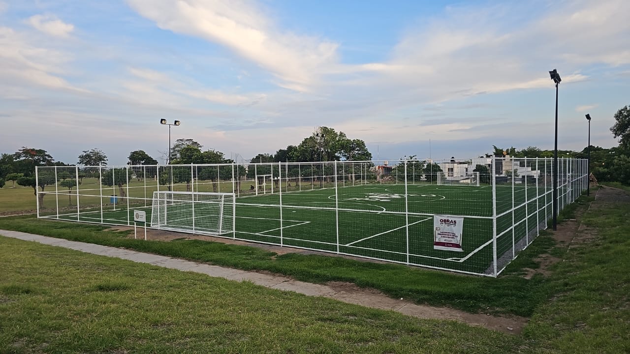 CONSTRUCCION DE CANCHA FÚTBOL 7 EN UNIDAD DEPORTIVA PROF. GUSTAVO ALBERTO VÁZQUEZ MONTES EN VILLA DE ALVAREZ