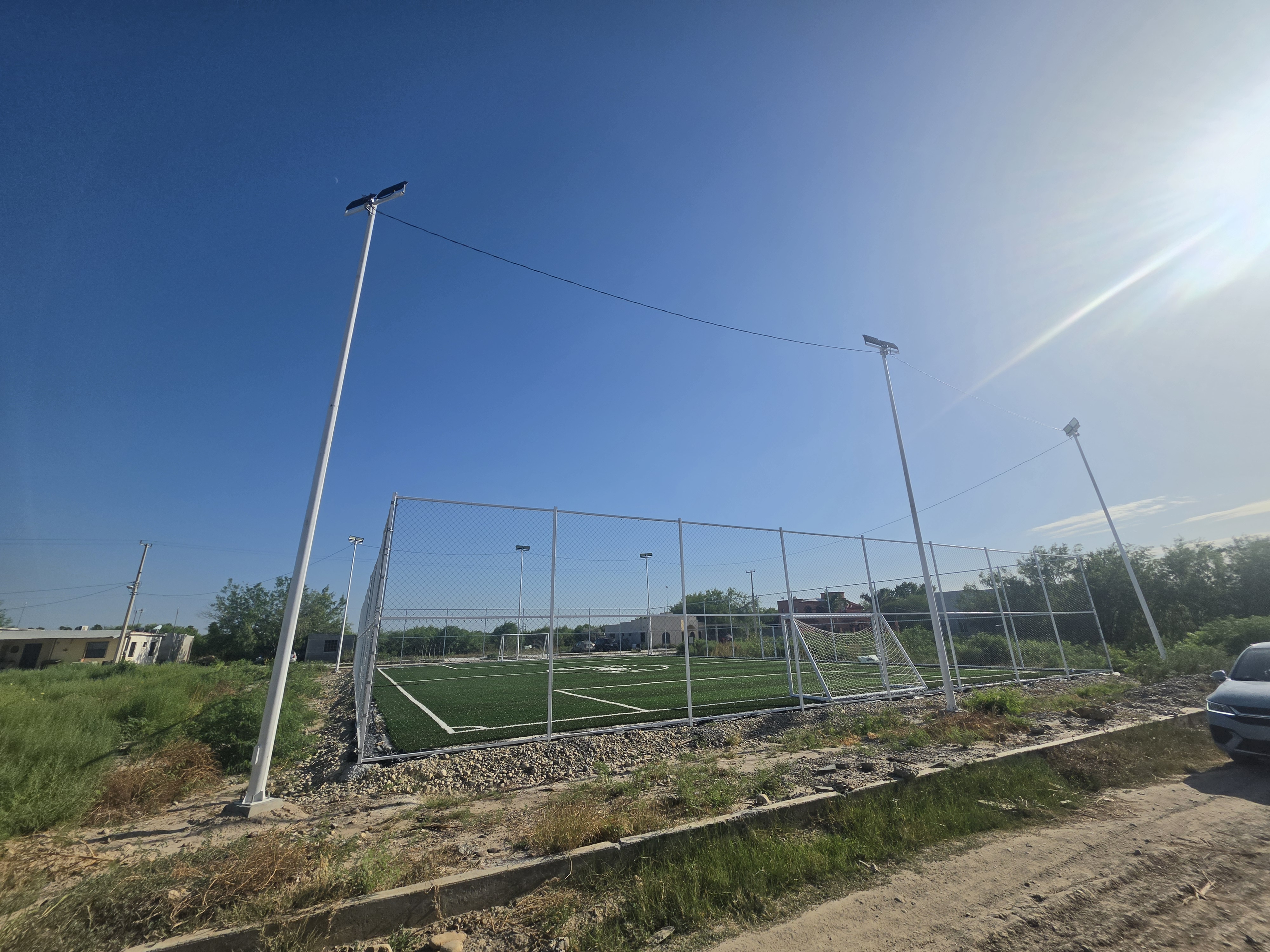 CONSTRUCCIÓN DE CANCHA DE FÚTBOL 5 EN COLONIA BENITO GARZA BARRERA EN CAMARGO