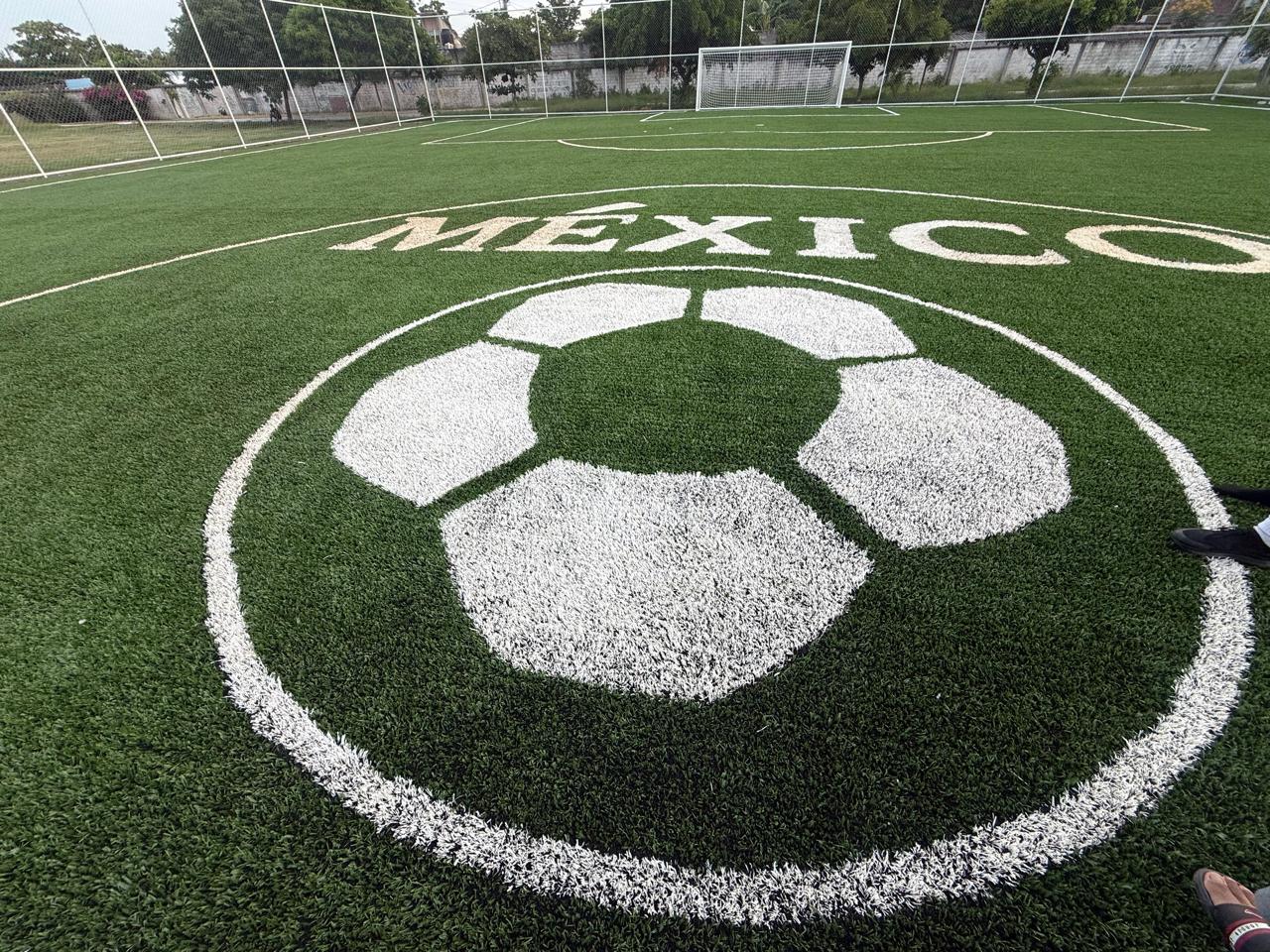 CONSTRUCCIÓN DE CANCHA FÚTBOL 7 EN UNIDAD DEPORTIVA SUR EN TECOMÁN