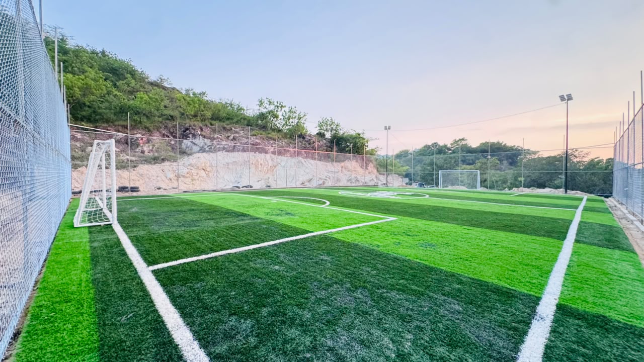 CONSTRUCCIÓN DE CANCHA FÚTBOL 5 EN SAN ANDRÉS COPALA EN SAN PEDRO MIXTEPEC