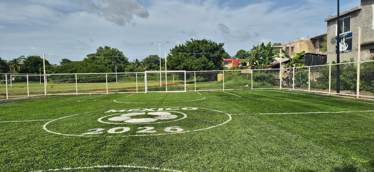 CONSTRUCCIÓN DE CANCHA DE FÚTBOL 5 EN UNIDAD DEPORTIVA MAUILTITLA EN ÁLAMO