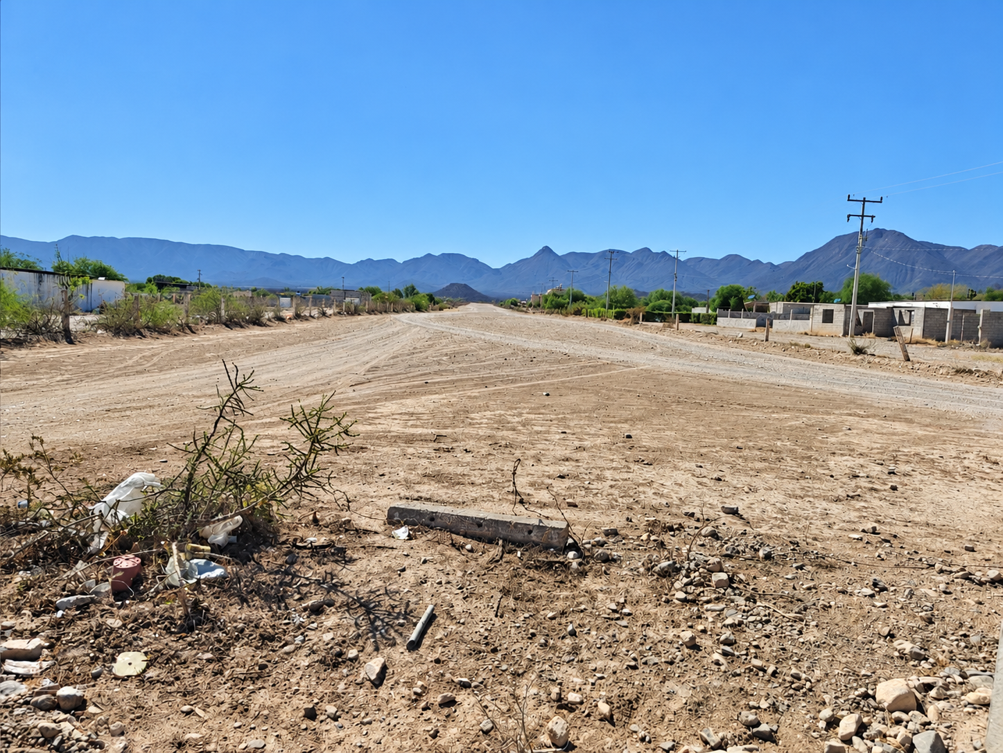 CONSTRUCCIÓN DE CANCHA DE FÚTBOL 5 PISTA DE AVIACIÓN 1 EN NAZAS