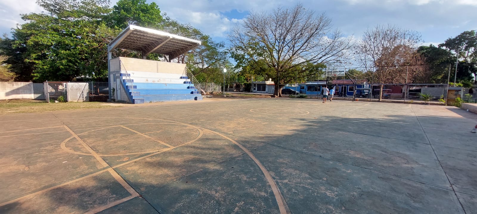 REHABILITACIÓN DE MULTICANCHA EN KAUA III EN KANASÍN