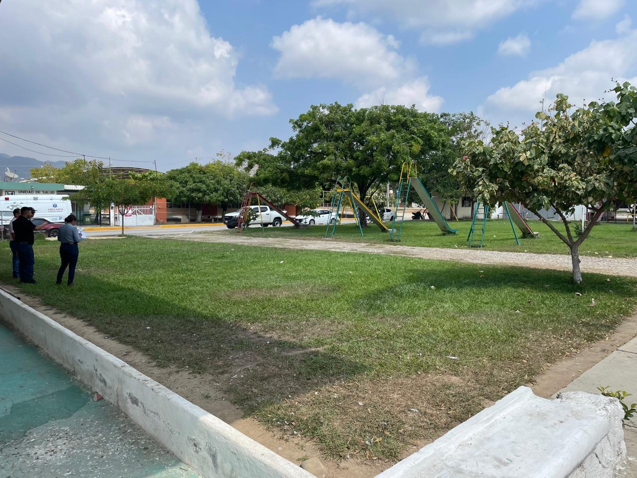 CONSTRUCCIÓN DE CANCHA FÚTBOL 5 EN JARDÍN PATICAJO EN MINATITLÁN