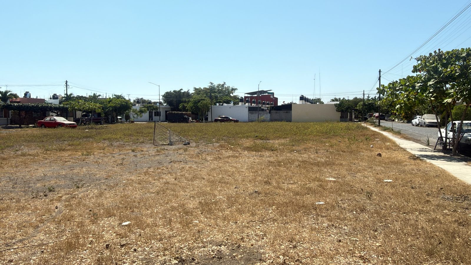 CONSTRUCCIÓN DE CANCHA FÚTBOL 5 EN FRACCIONAMIENTO REAL DEL BOSQUE EN TECOMÁN