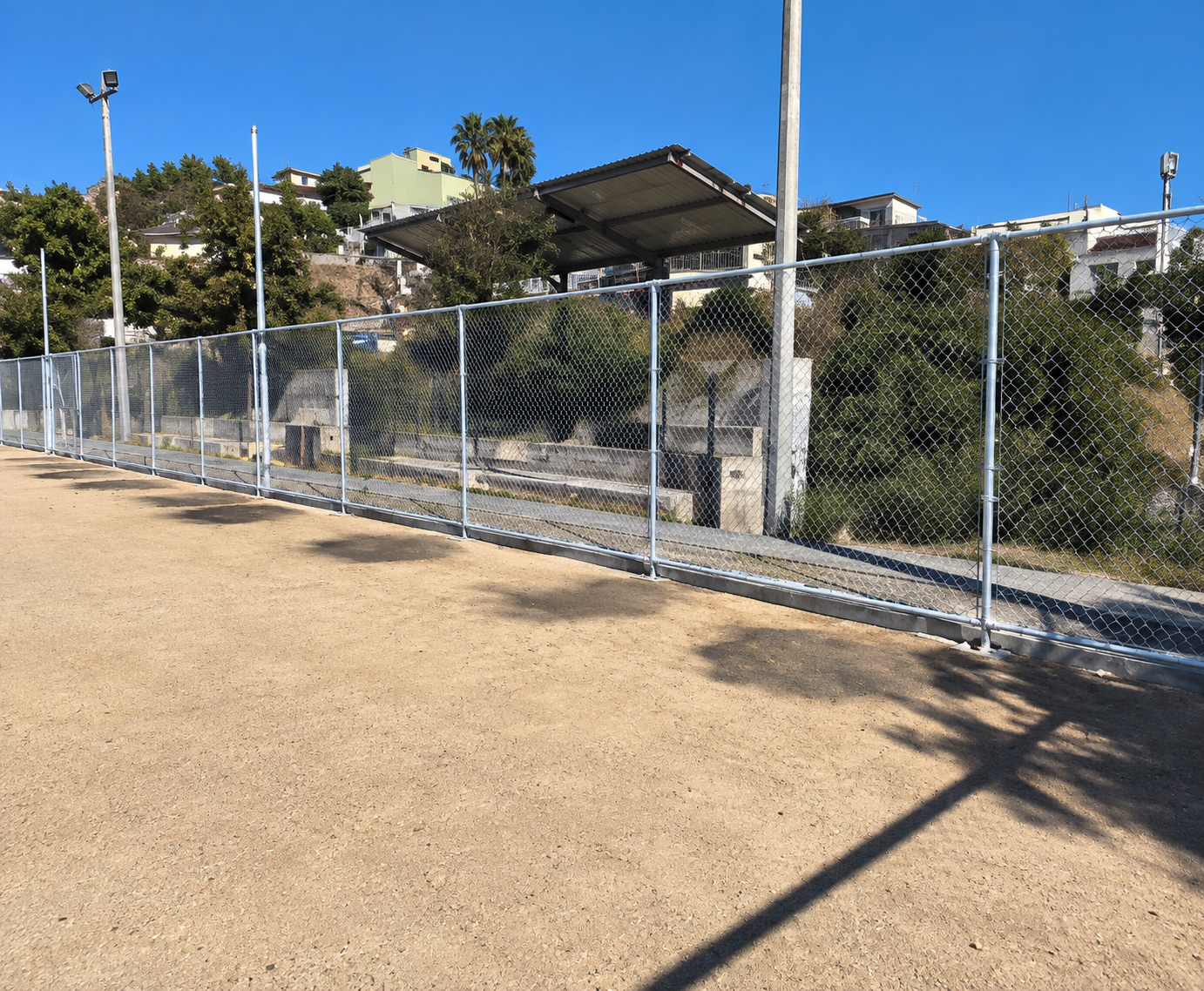 REHABILITACIÓN DE CANCHA FÚTBOL 7 EN ÁREA DEPORTIVA PARQUE Y FARO CANCHA 02 EN ENSENADA