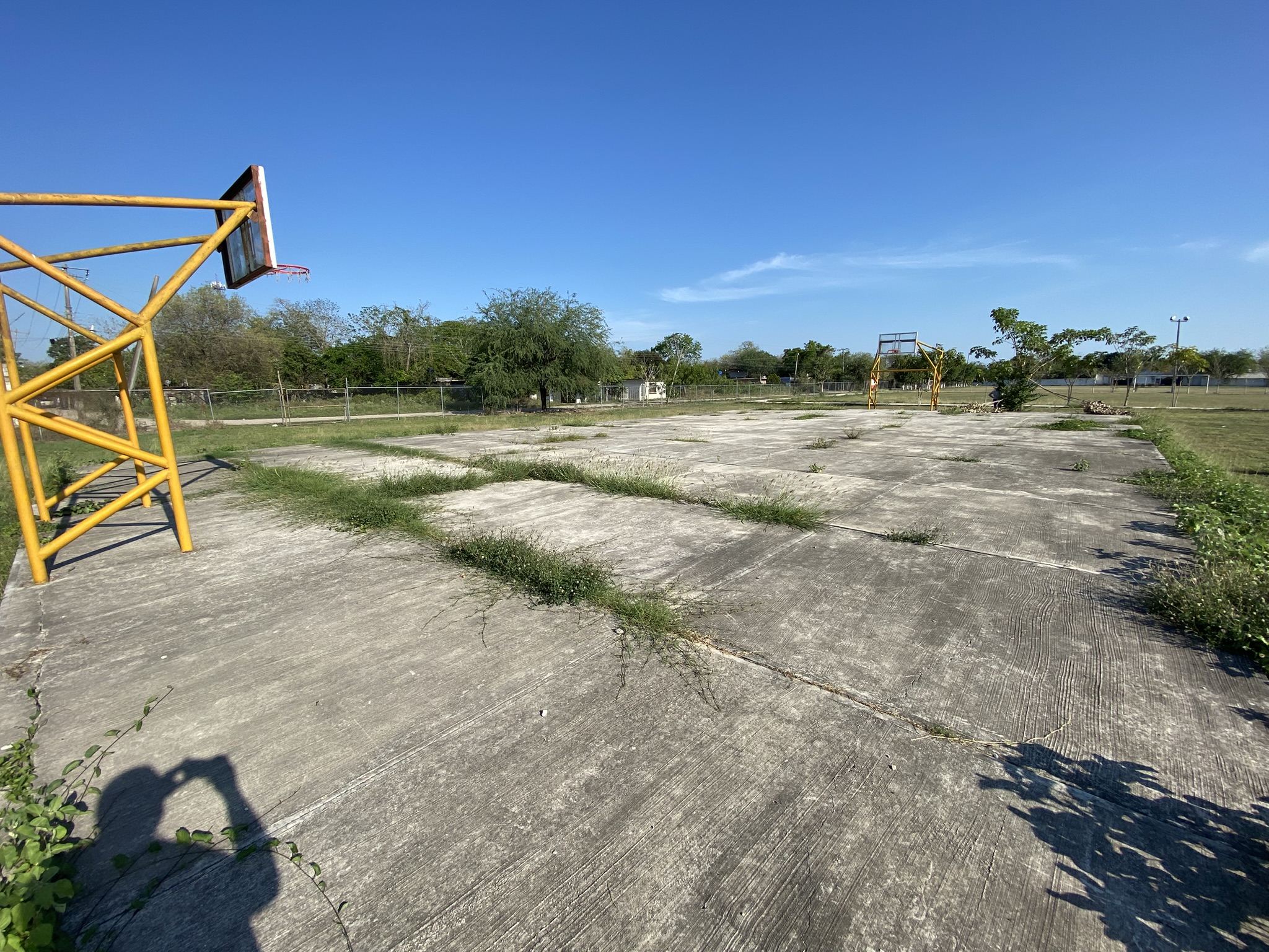 REHABILITACIÓN DE MULTICANCHA EN COLONIA DEPORTIVA EN SAN VICENTE TANCUAYALAB