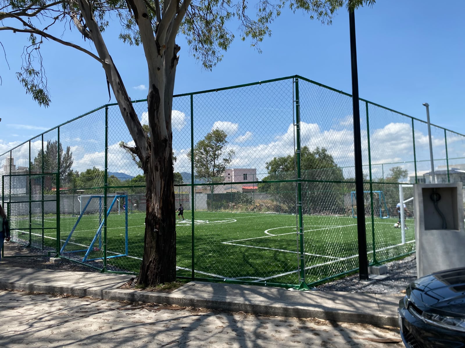 CONSTRUCCIÓN DE CANCHA DE FÚTBOL 5 EN CEJA DE BRAVO MUNICIPIO DE HUIMILPAN