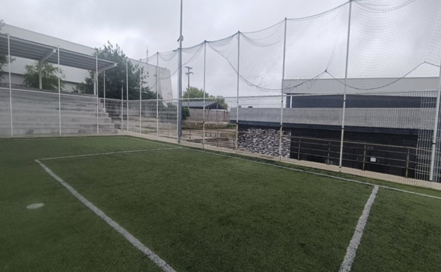 REHABILITACIÓN DE CANCHA FÚTBOL 7 EN POLIDEPORTIVO JOSÉ DE LAS FUENTES RODRÍGUEZ EN ACUÑA