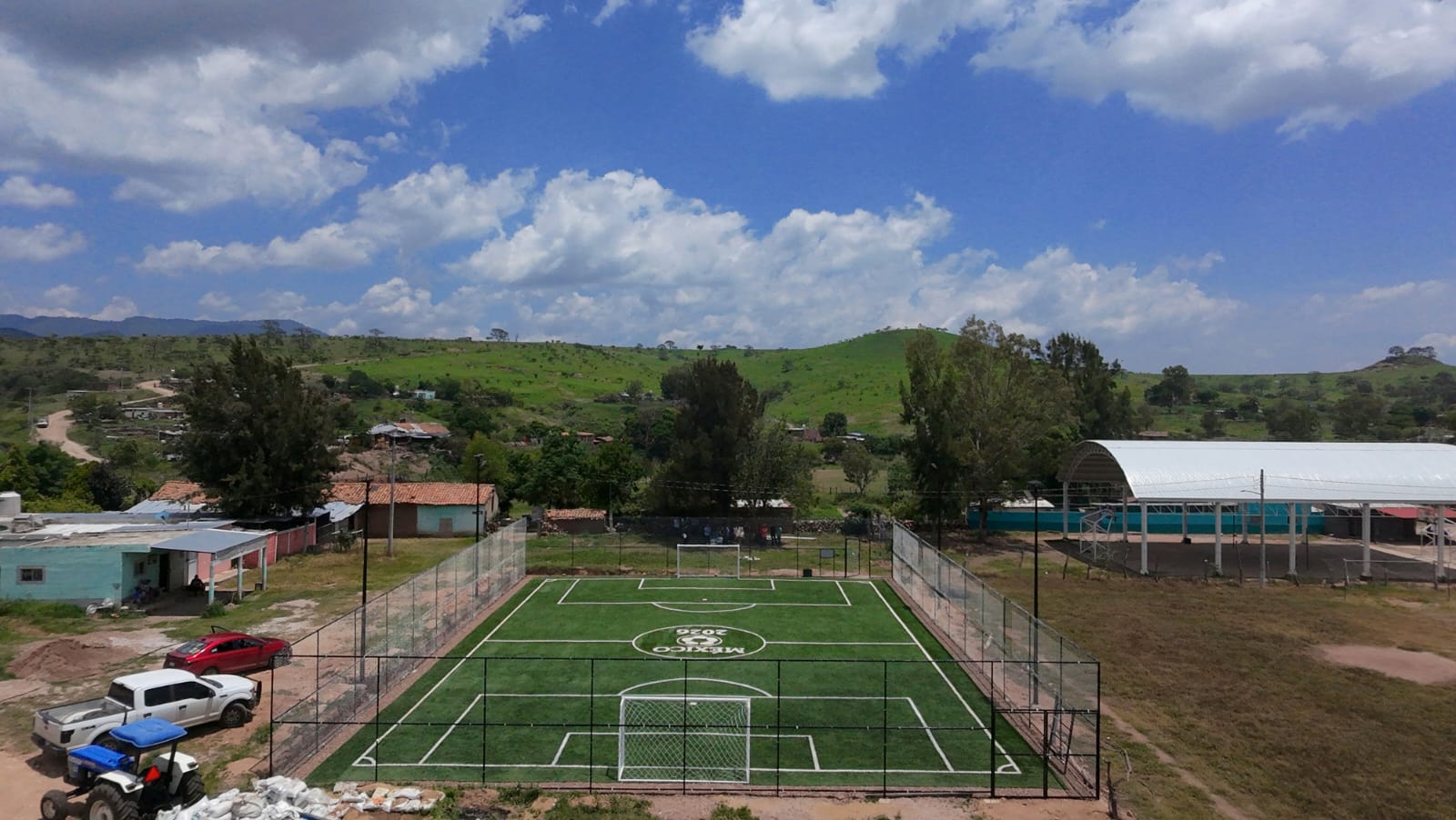 CONSTRUCCIÓN DE CANCHA FÚTBOL 5 EN EL PINAL EN LA YESCA
