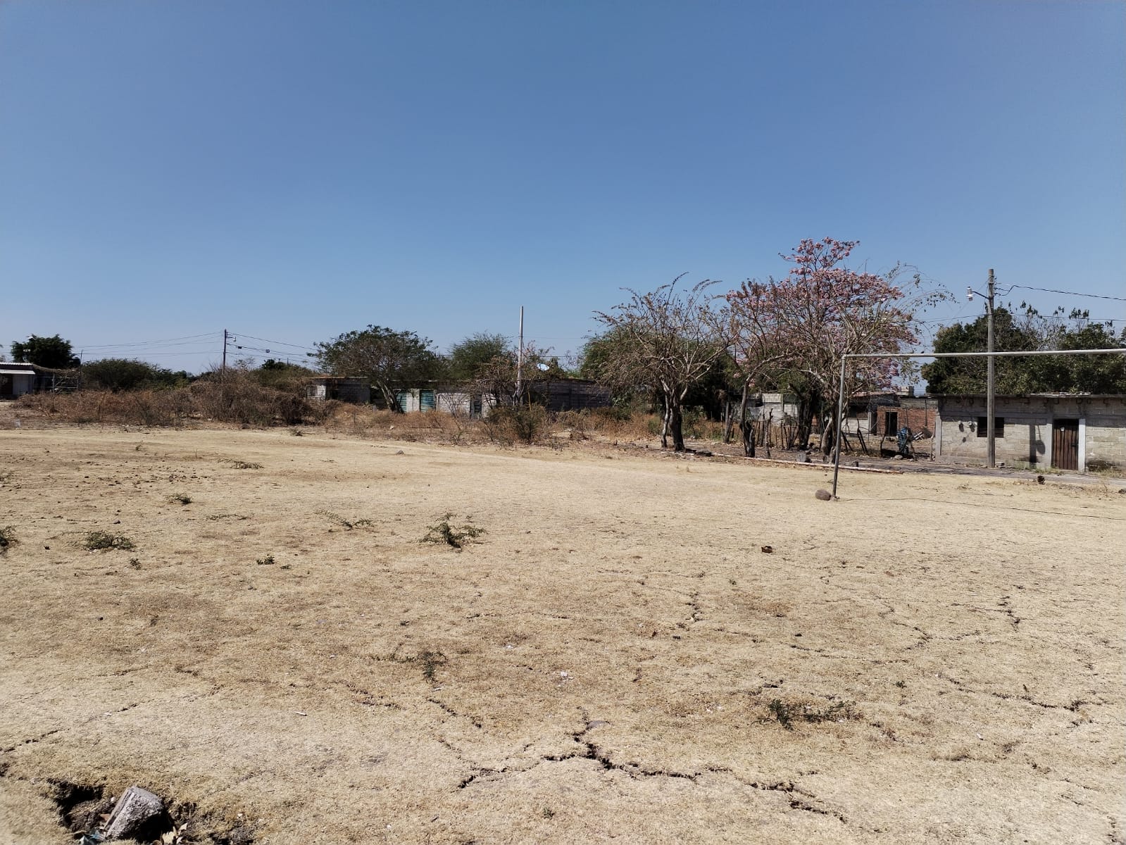 CONSTRUCCIÓN DE CANCHA FÚTBOL 5 EN HUITCHILA EN TEPALCINGO