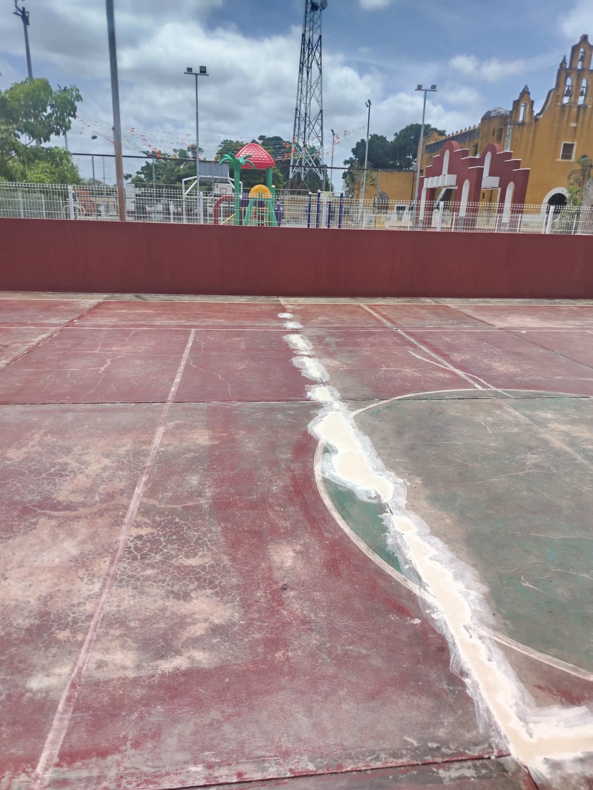 CANCHA MUNICIPIO TEPAKÁN