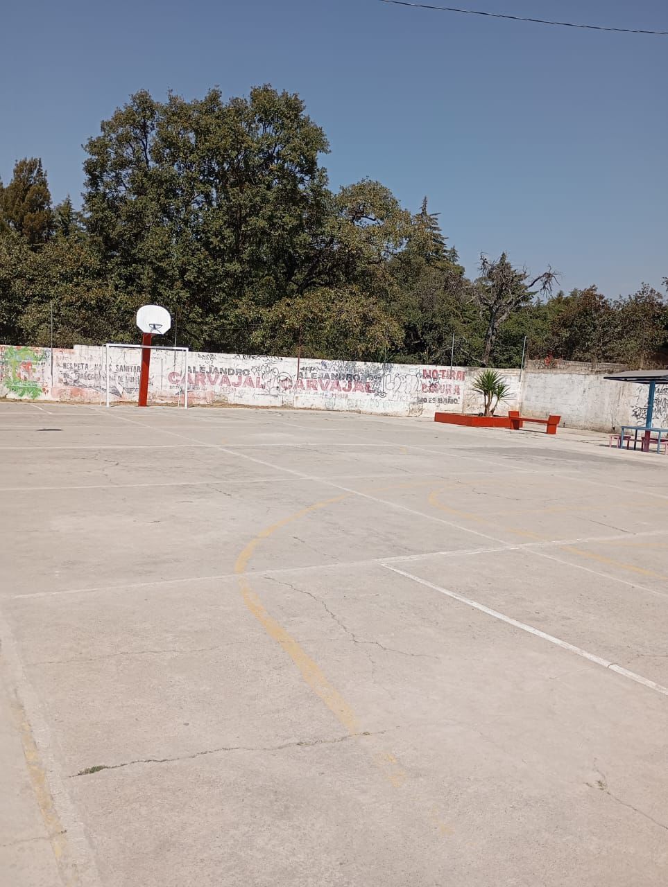 CANCHA EN MANUEL RIVERA ANAYA