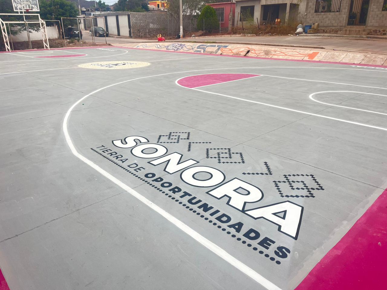CANCHA DEL ROBLE EN GUAYMAS