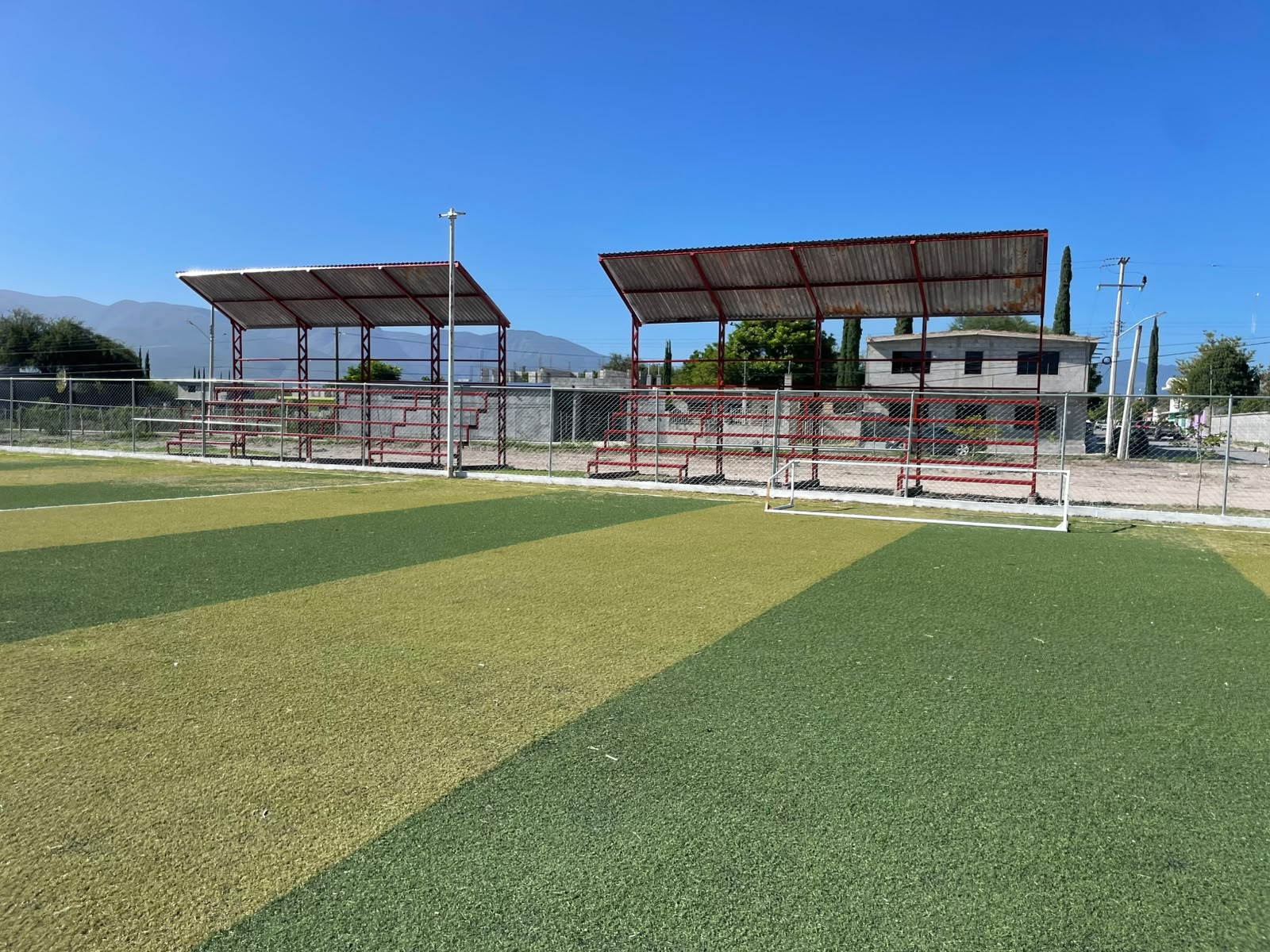CANCHA LA CUEVA DE LOS JANAMBRES