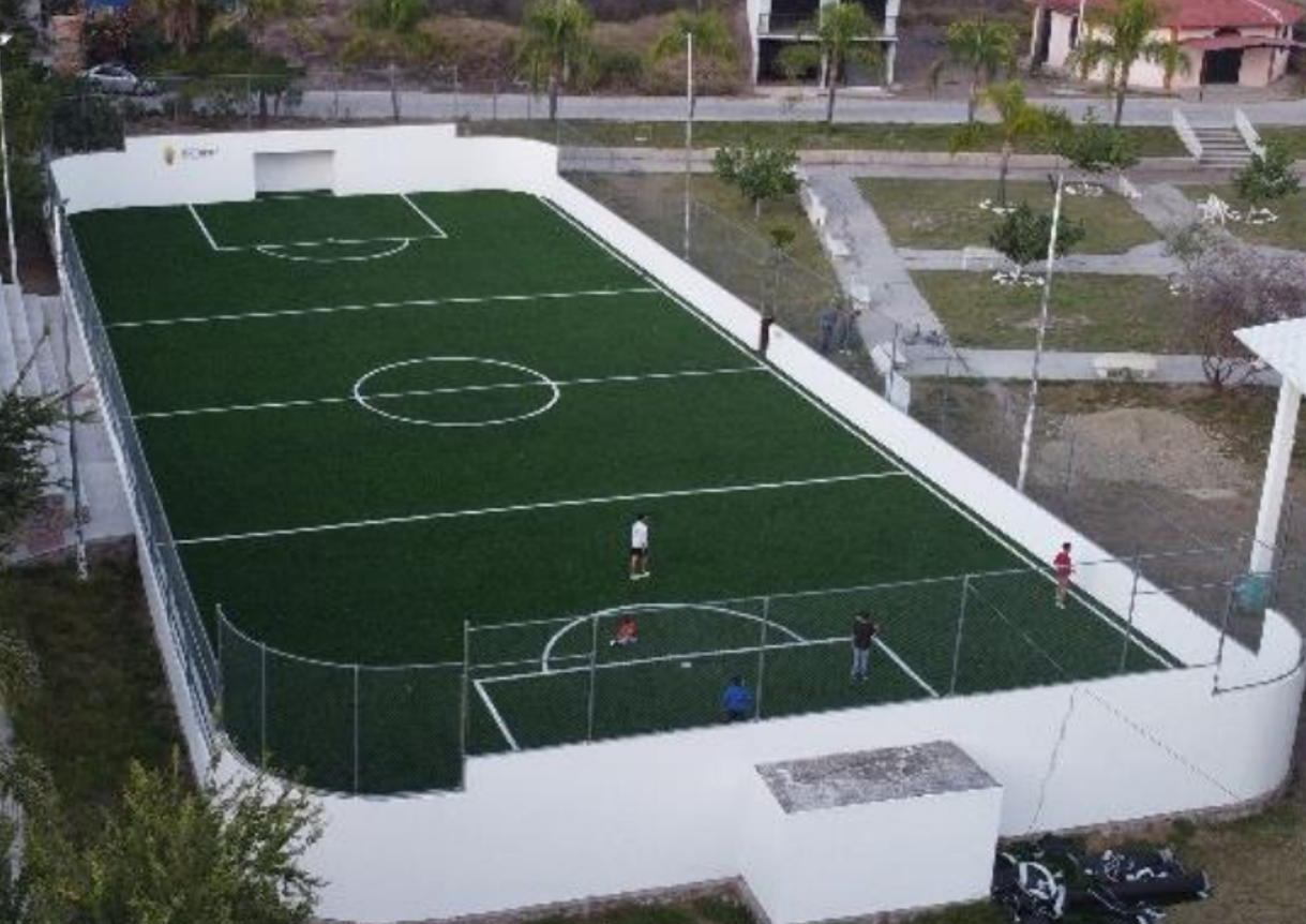 CANCHA DE FÚTBOL PRIMERO DE MAYO