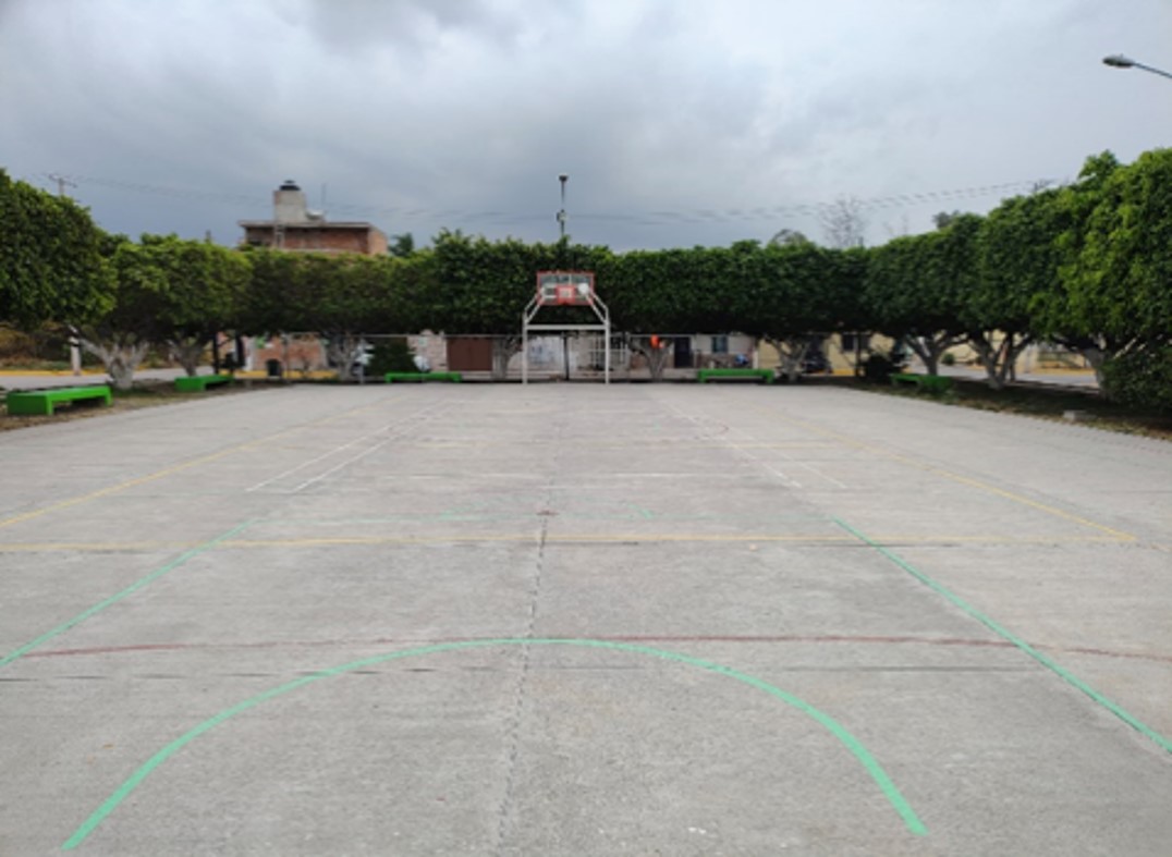 CANCHA EN COLONIA VALLE HERMOSO