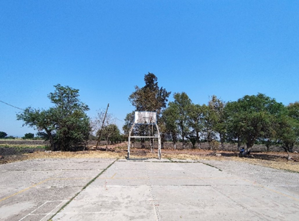 CANCHA EN LOCALIDAD LAS COLONIAS