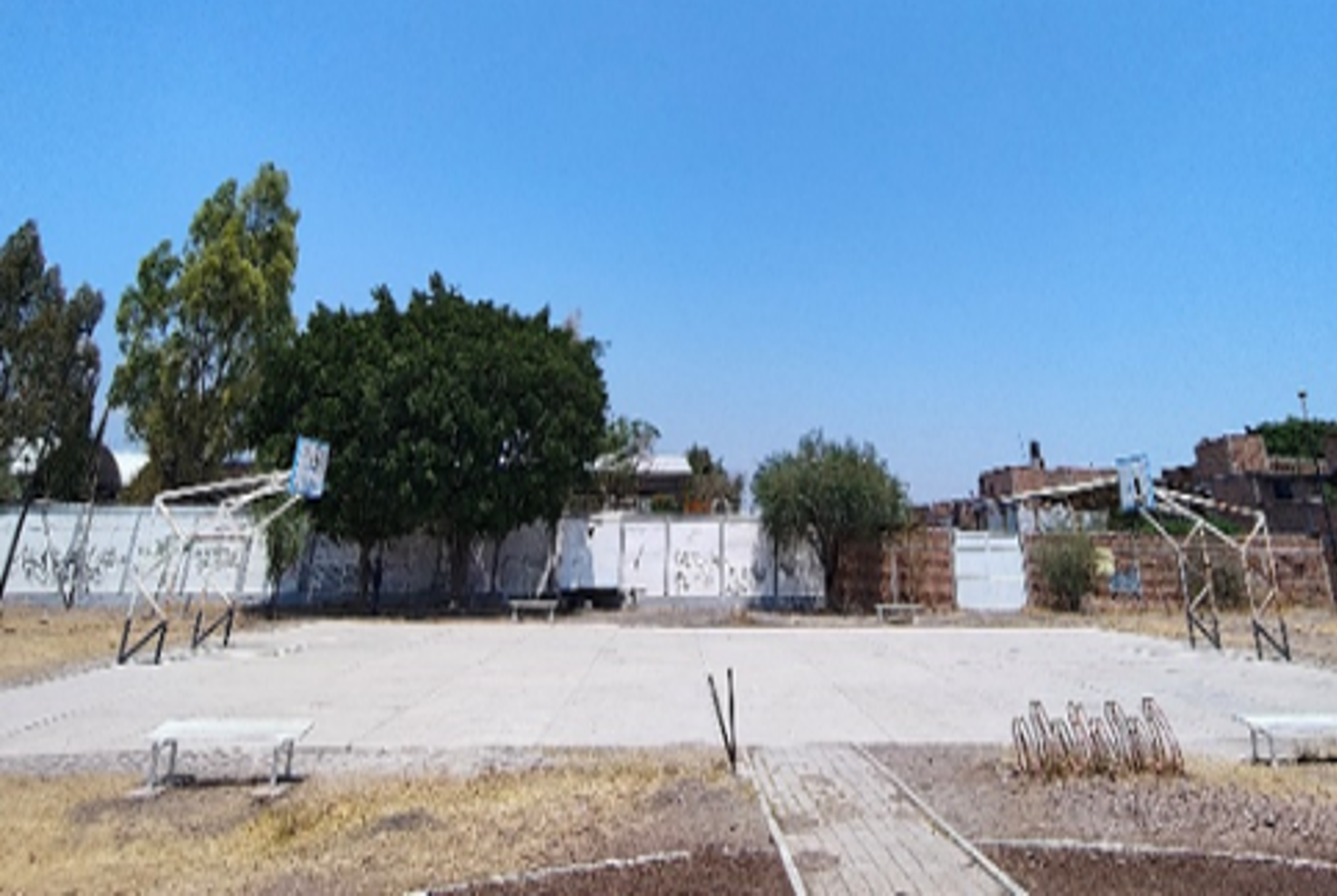 CANCHA EN PARQUE COLONIA BURÓCRATAS