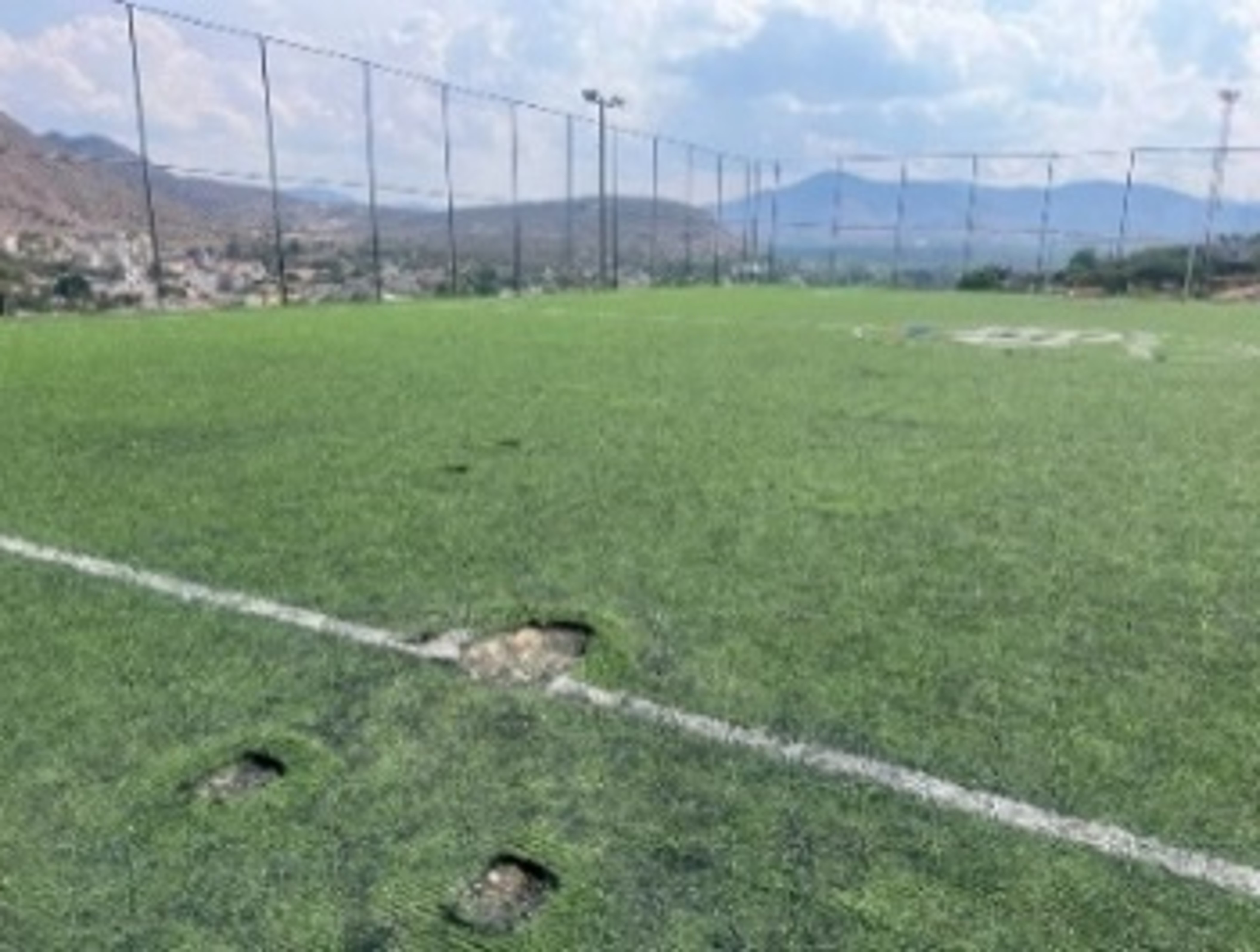 CANCHA DE FÚTBOL SIETE SANTO TOMÁS