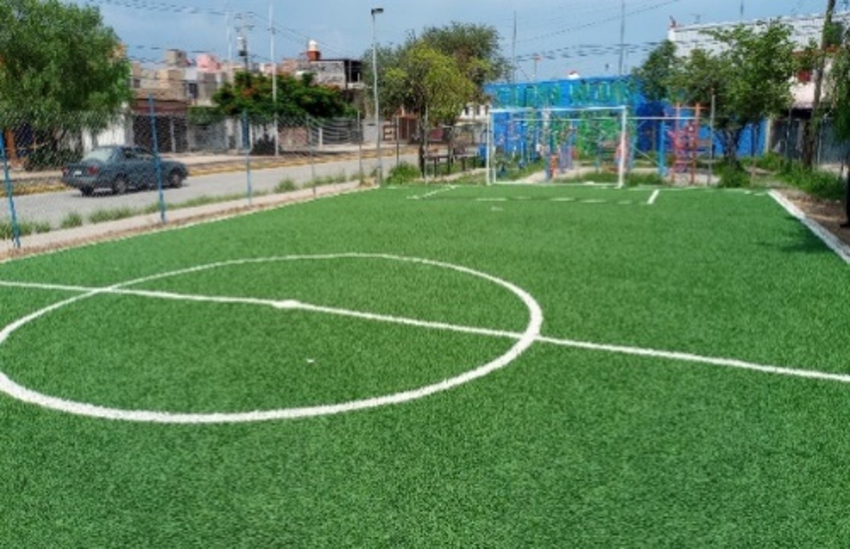 CANCHA EN COLONIA HACIENDA DEL SOL