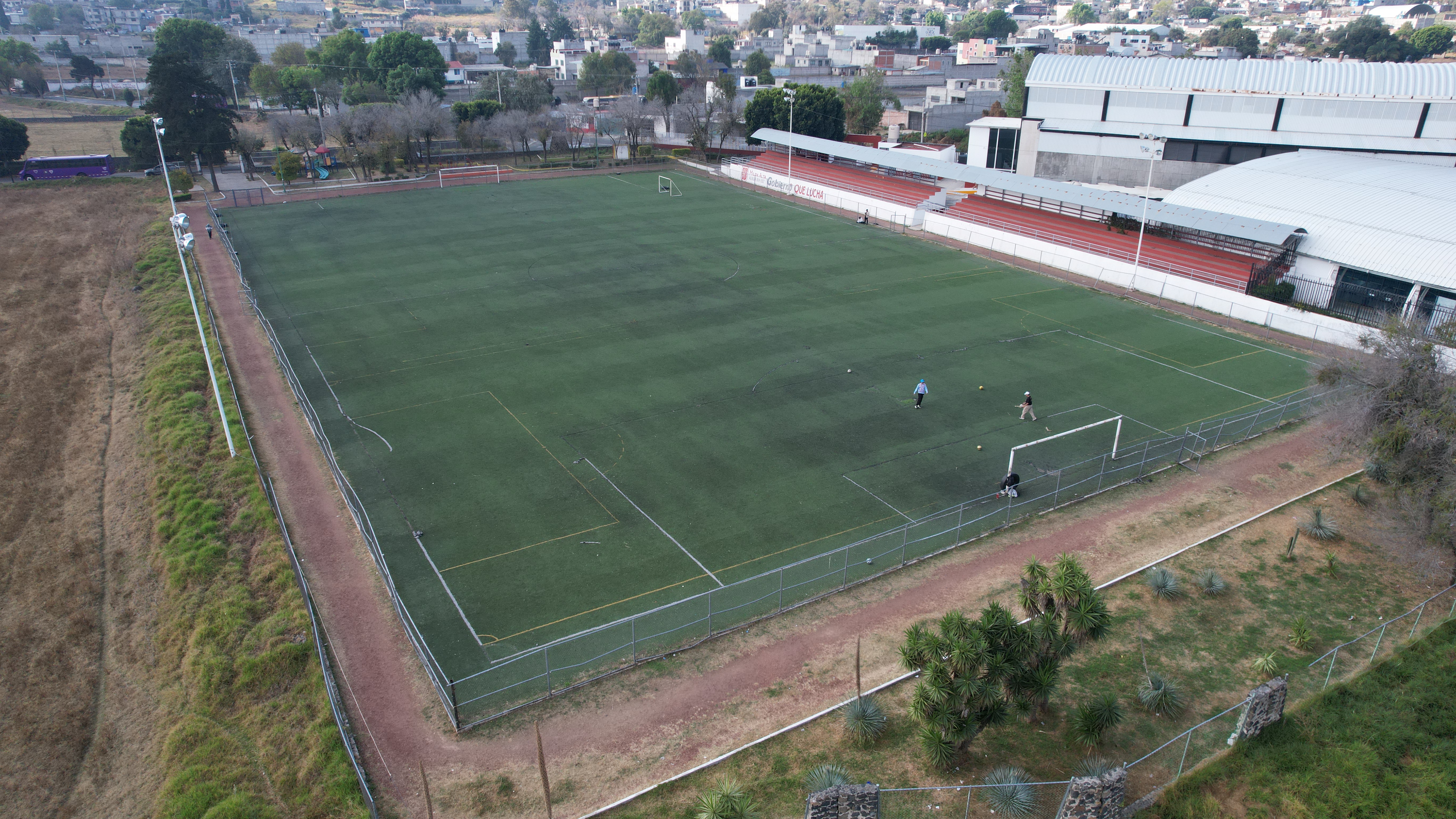 CANCHA DE FÚTBOL SANTA ANA TLACOTENCO 2