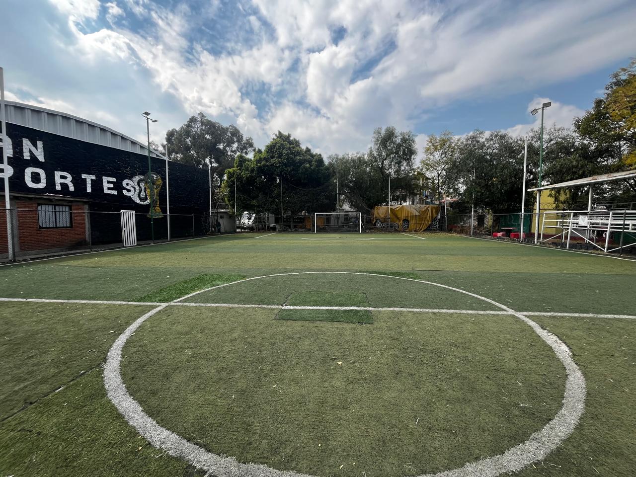 CENTRO DEPORTIVO LA JOYA