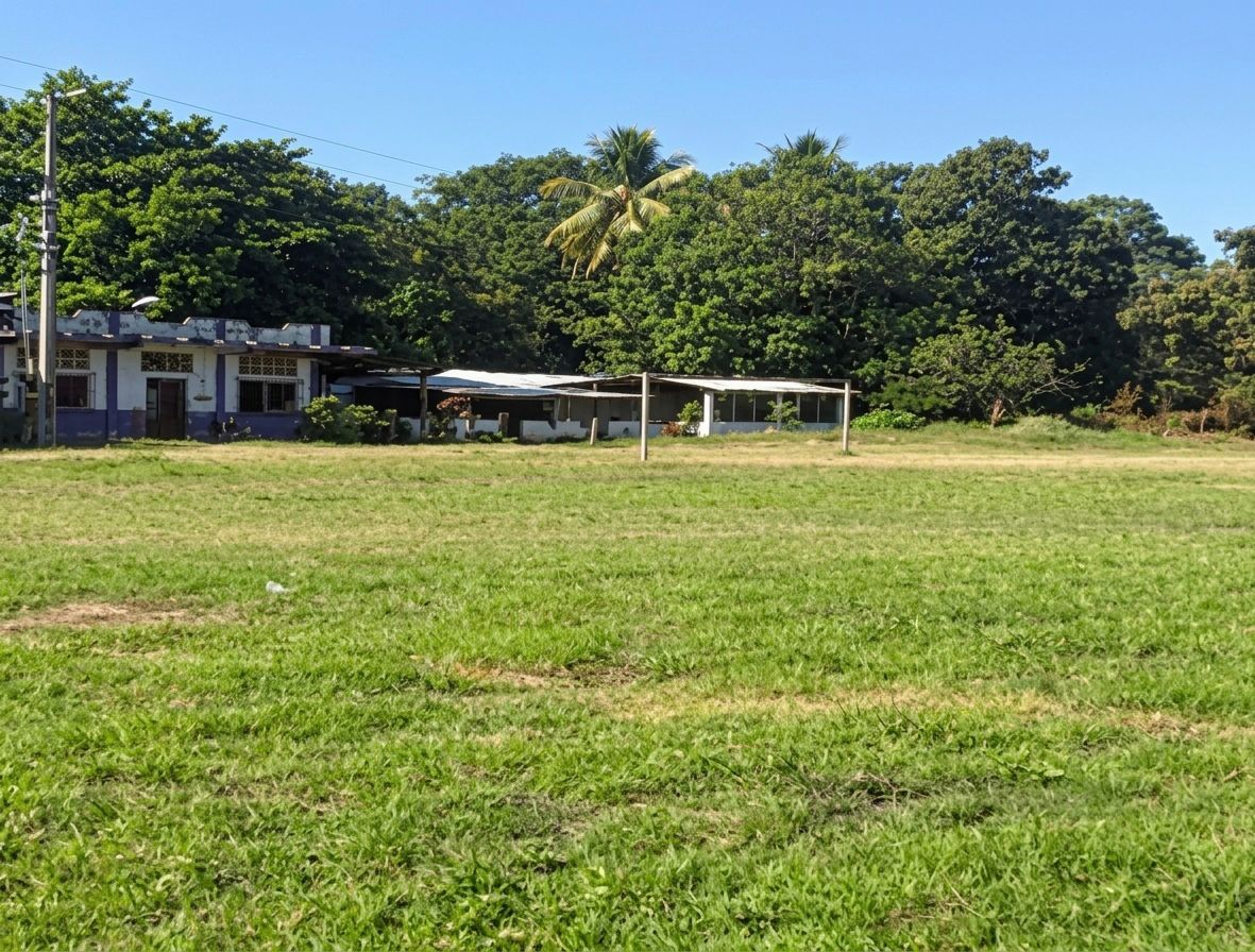 CAMPO DE FÚTBOL 20 DE ABRIL