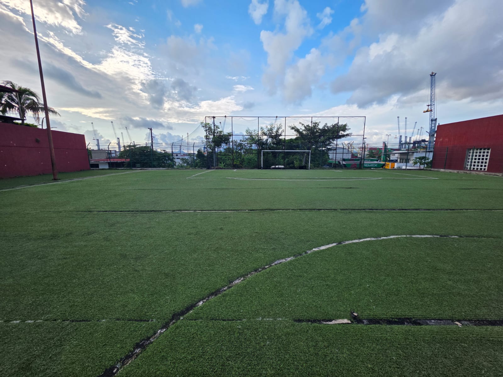 CANCHA DE FÚTBOL MARIO ANGUIANO MORENO