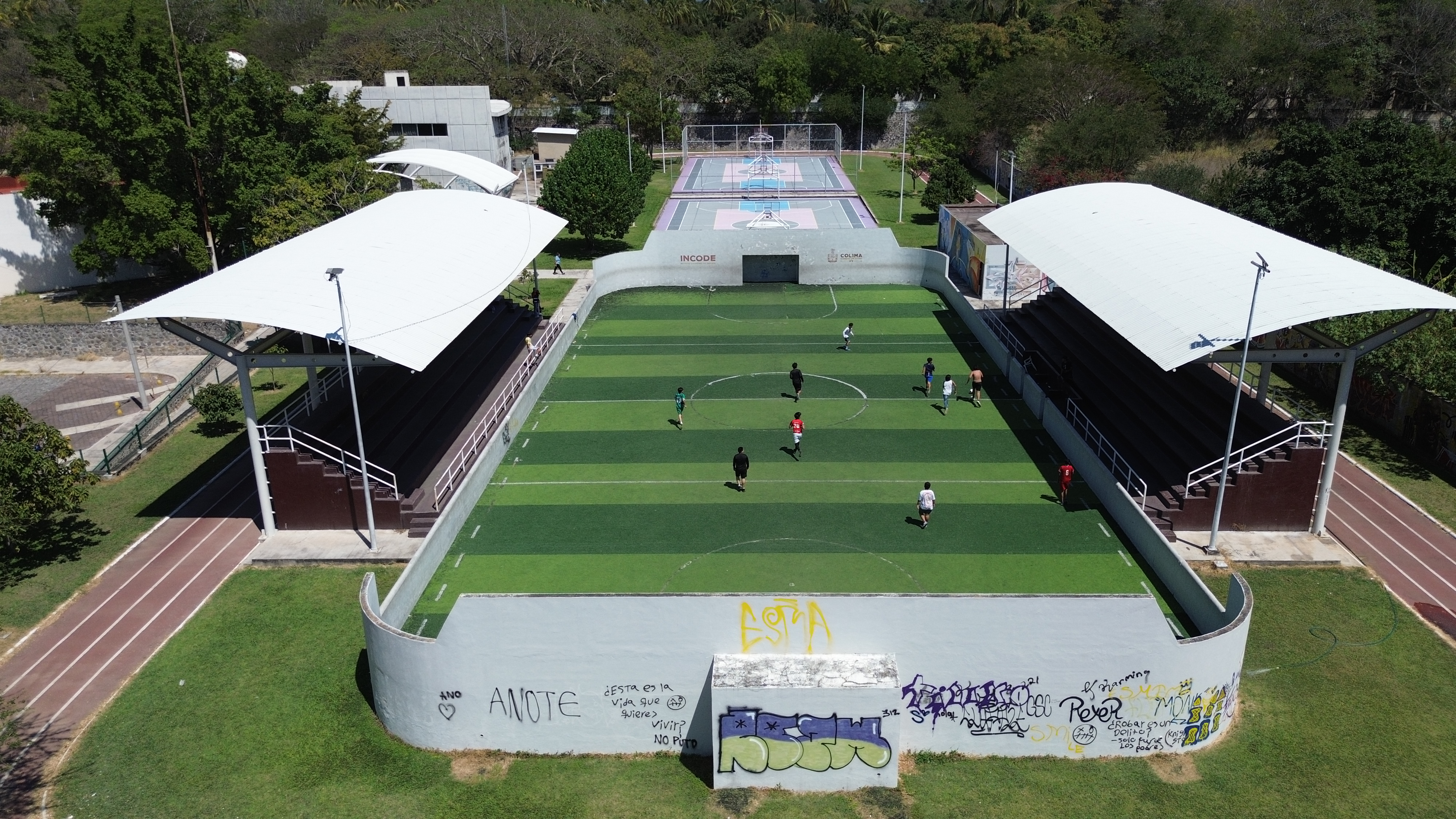 CANCHA DE FÚTBOL PIEDRA LISA