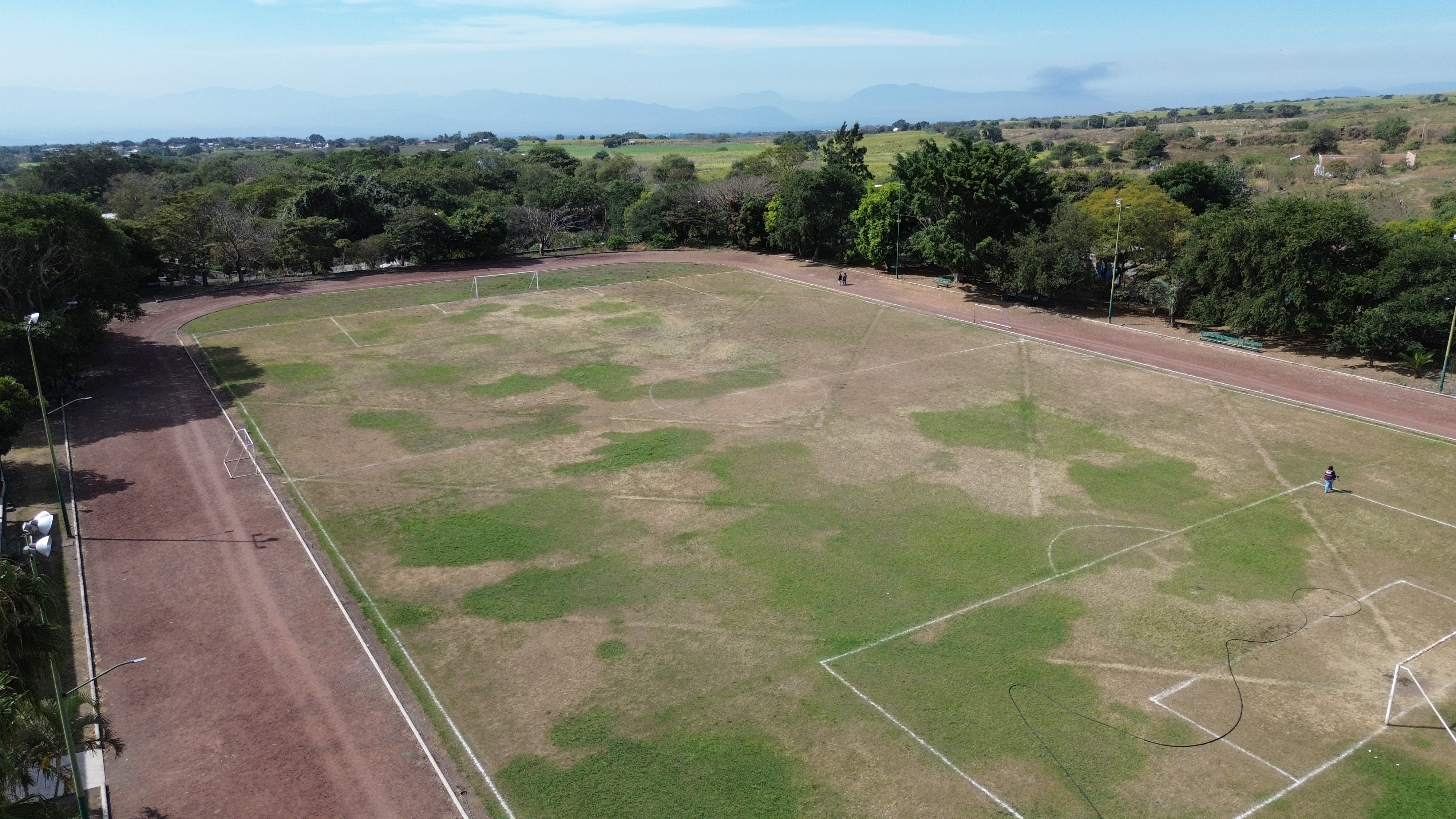 CAMPO UNIDAD DEPORTIVA BERNARDO TOSCANO CAMPA