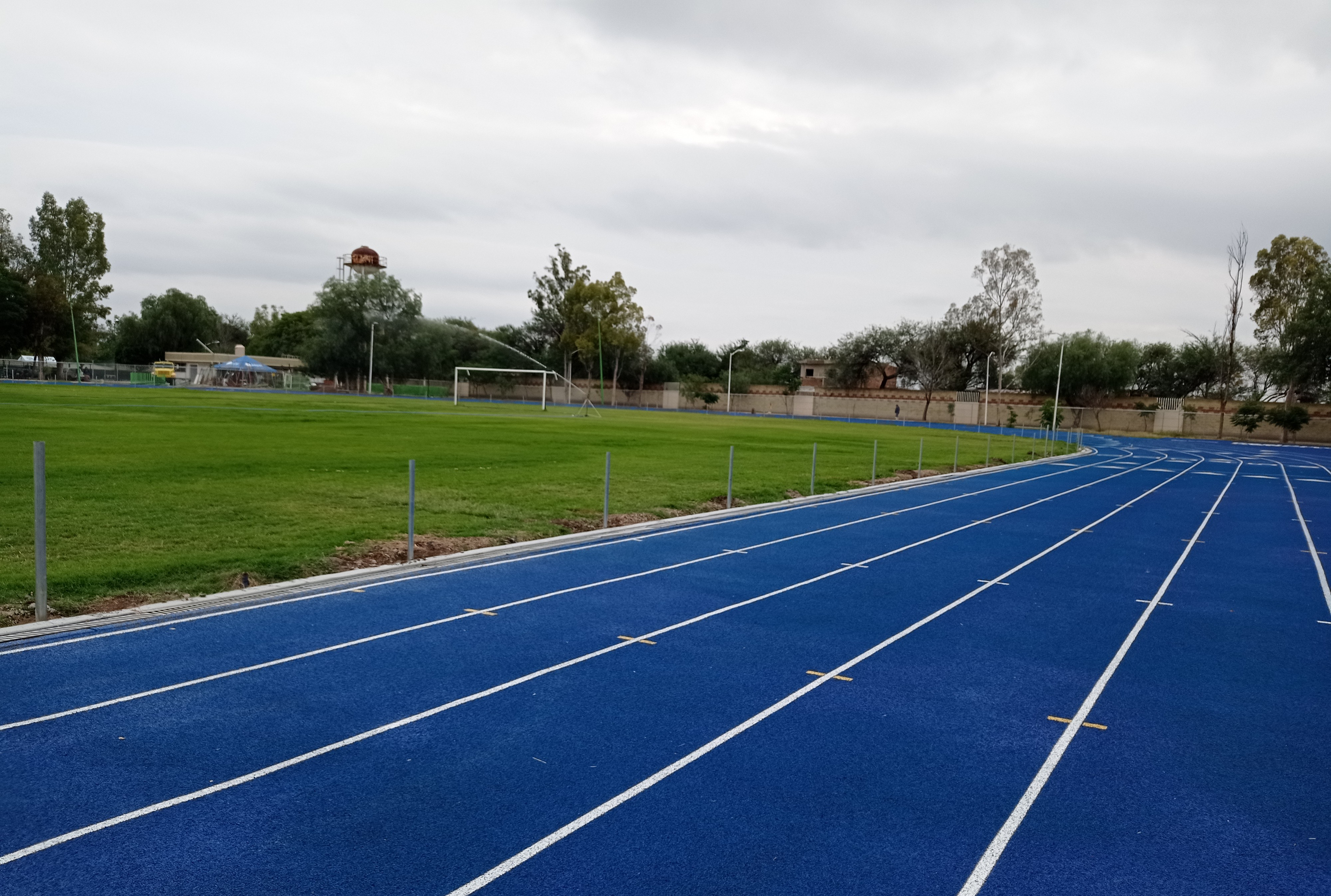CANCHA  DE FÚTBOL SOCCER UNIDAD DEPORTIVA J. JESÚS RODRÍGUEZ BARBA