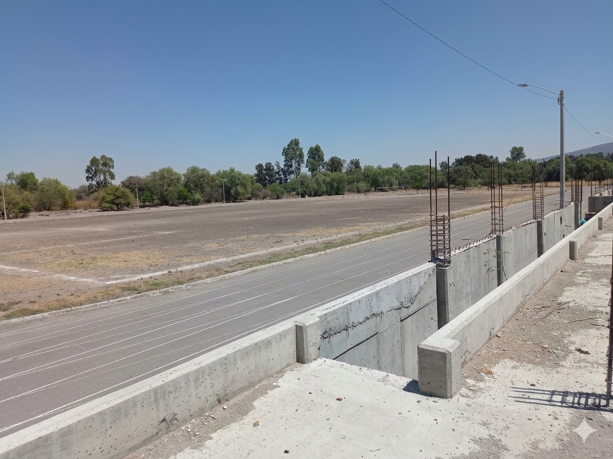 CANCHA DE USOS MÚLTIPLES DE LA UNIDAD DEPORTIVA CENTENARIO