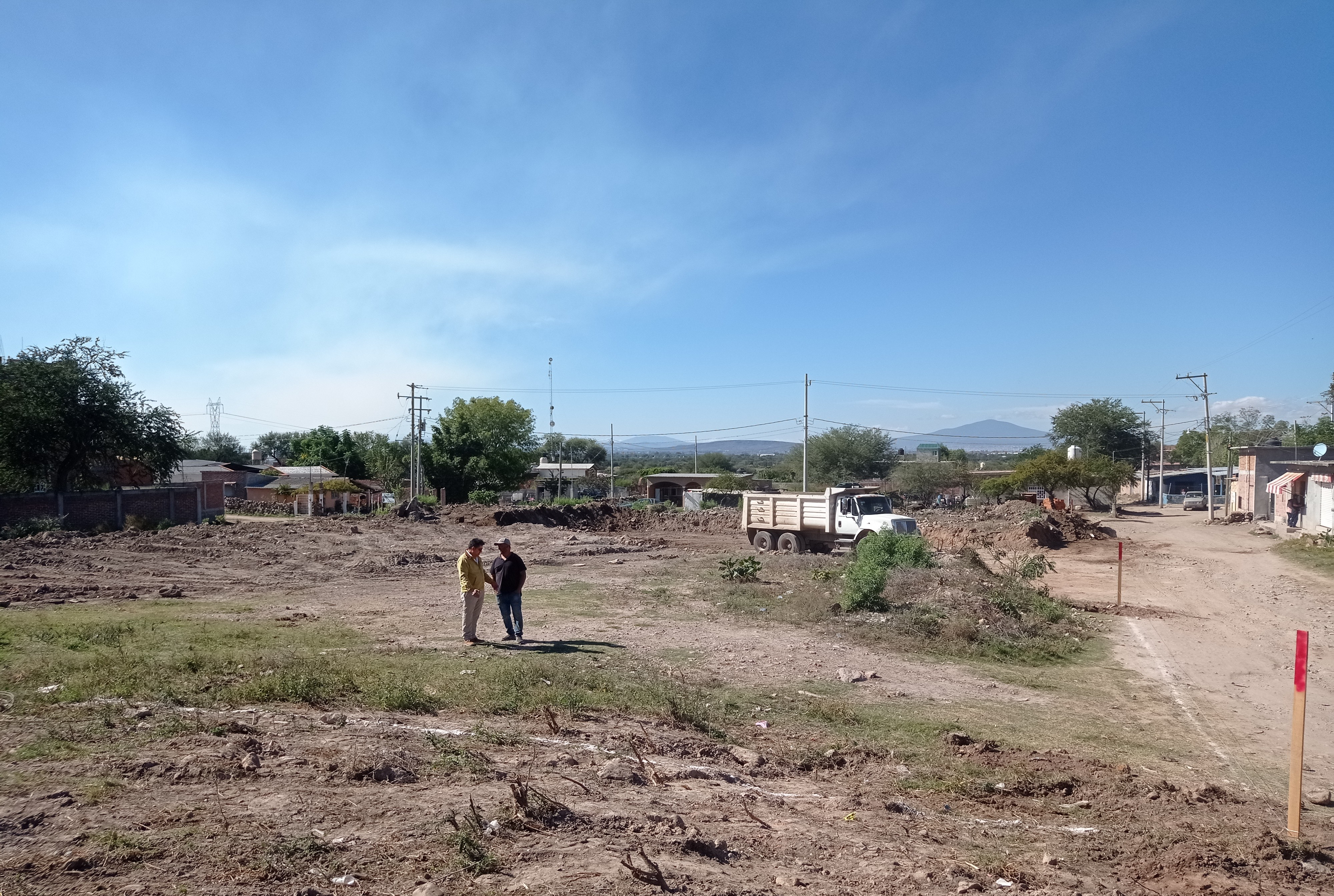 CANCHA DE USOS MÚLTIPLES  EN LA LOCALIDAD ARATZIPU