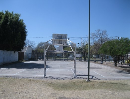 CANCHA EN LOS  PINOS