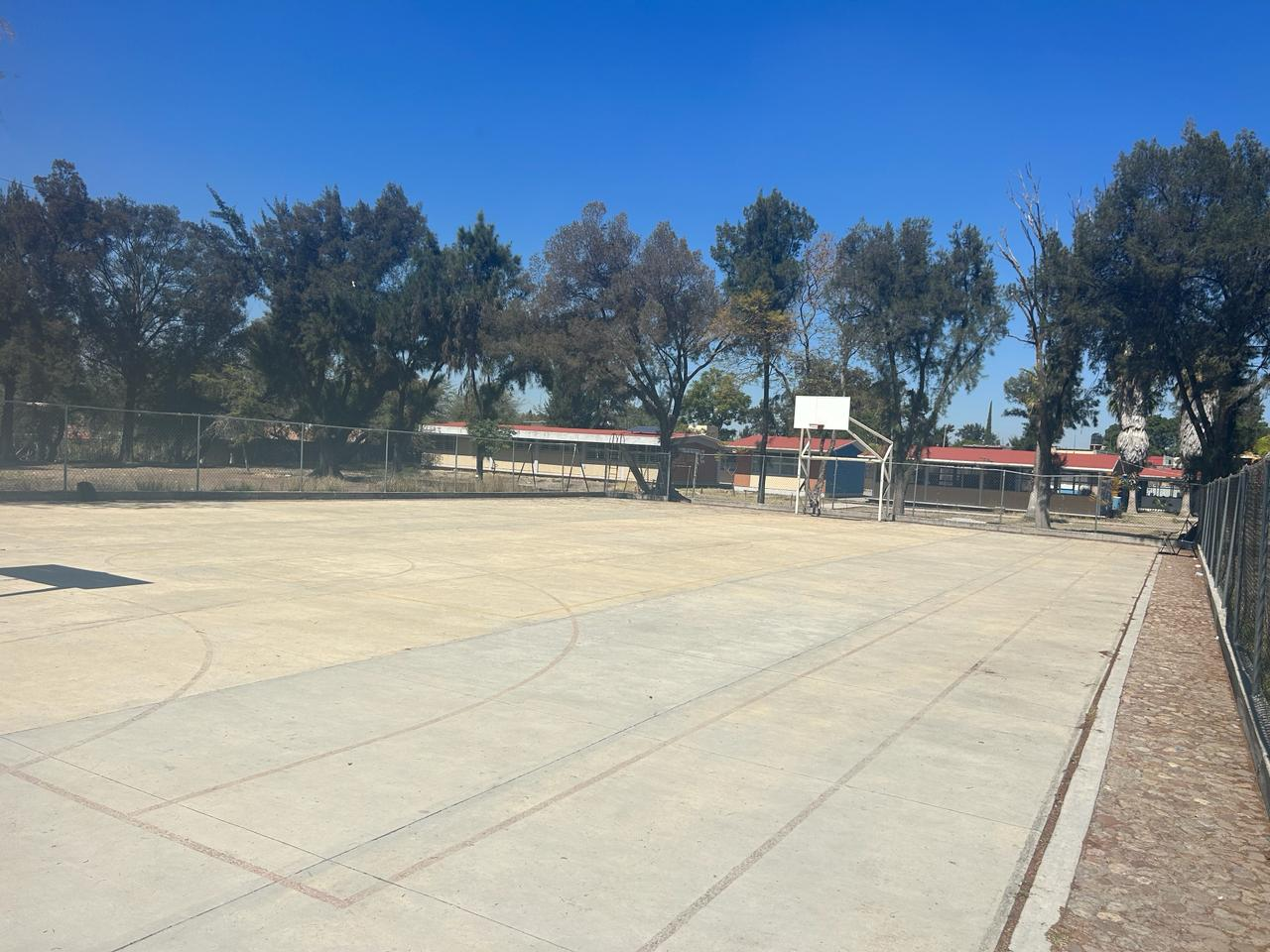 PLANTEL MAURILIO CASTORENA CON C.C.T. 11EPR0456Z