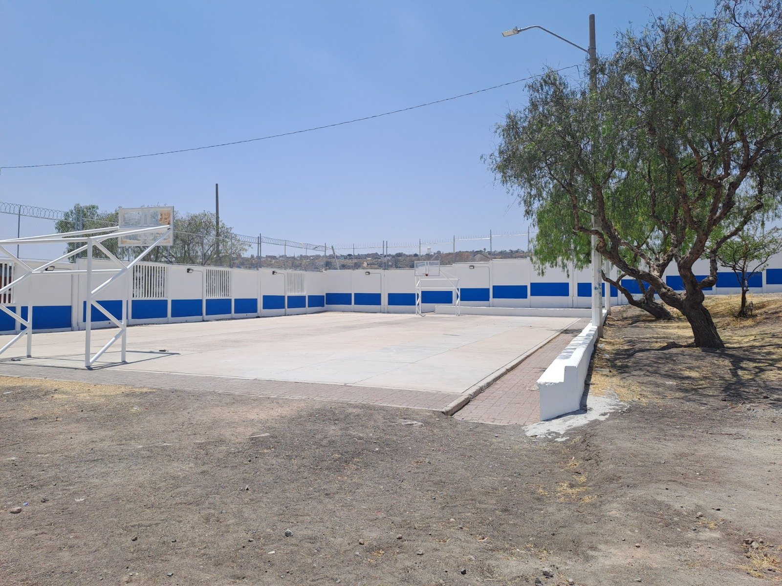 SECUNDARIA GENERAL RUFINO TAMAYO CON C.C.T. 11DES0114Y