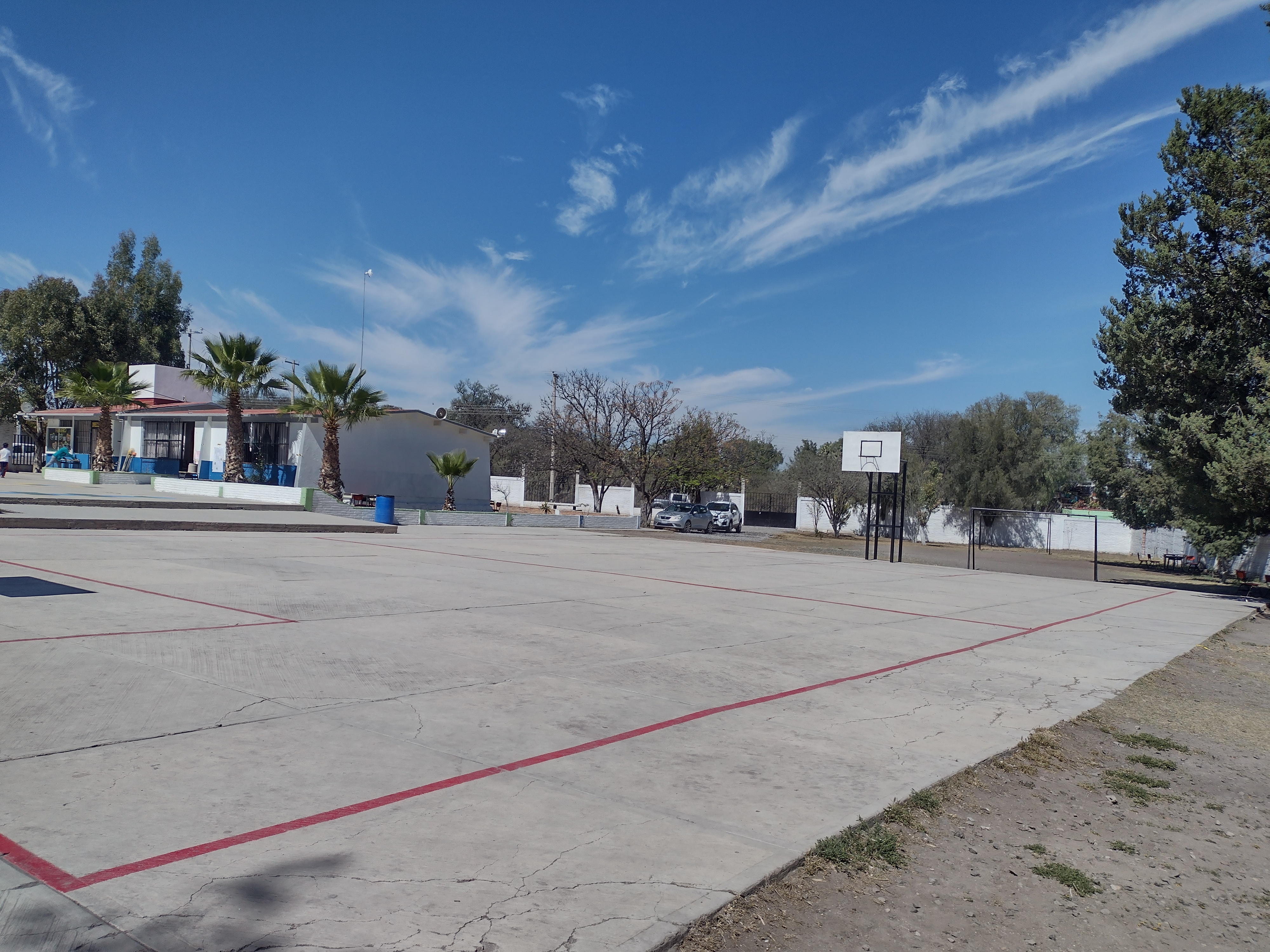 PLANTEL TIERRA Y LIBERTAD CON C.C.T. 11DPR0265K