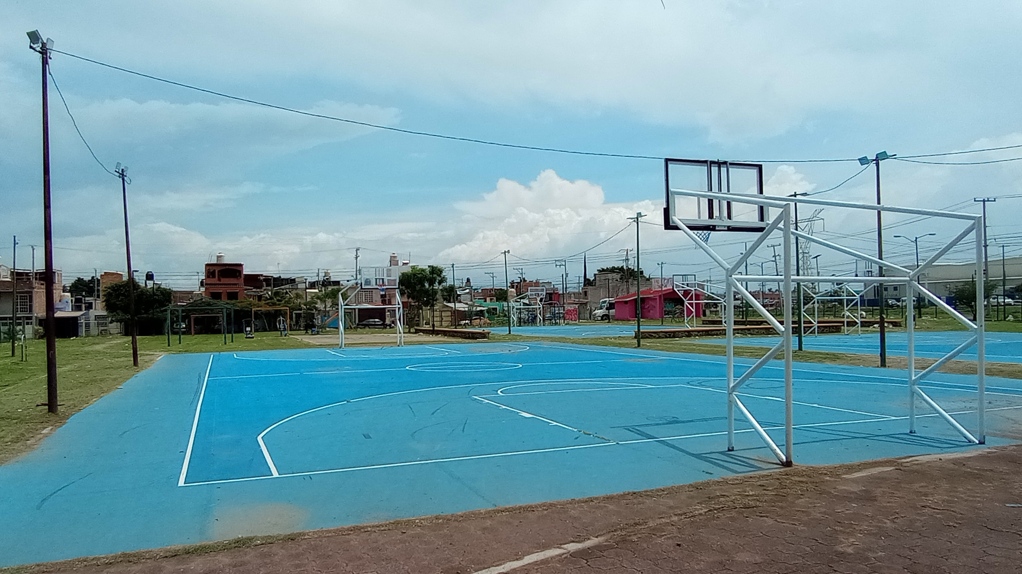 CANCHA  3  EN  PARQUE MISIÓN DE LOS SANTOS 