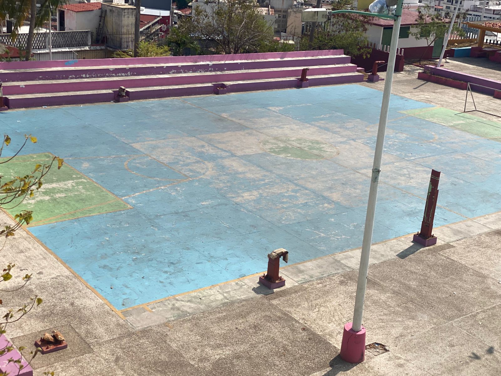 CANCHA DE FÚTBOL PARQUE DE LA IGUANA