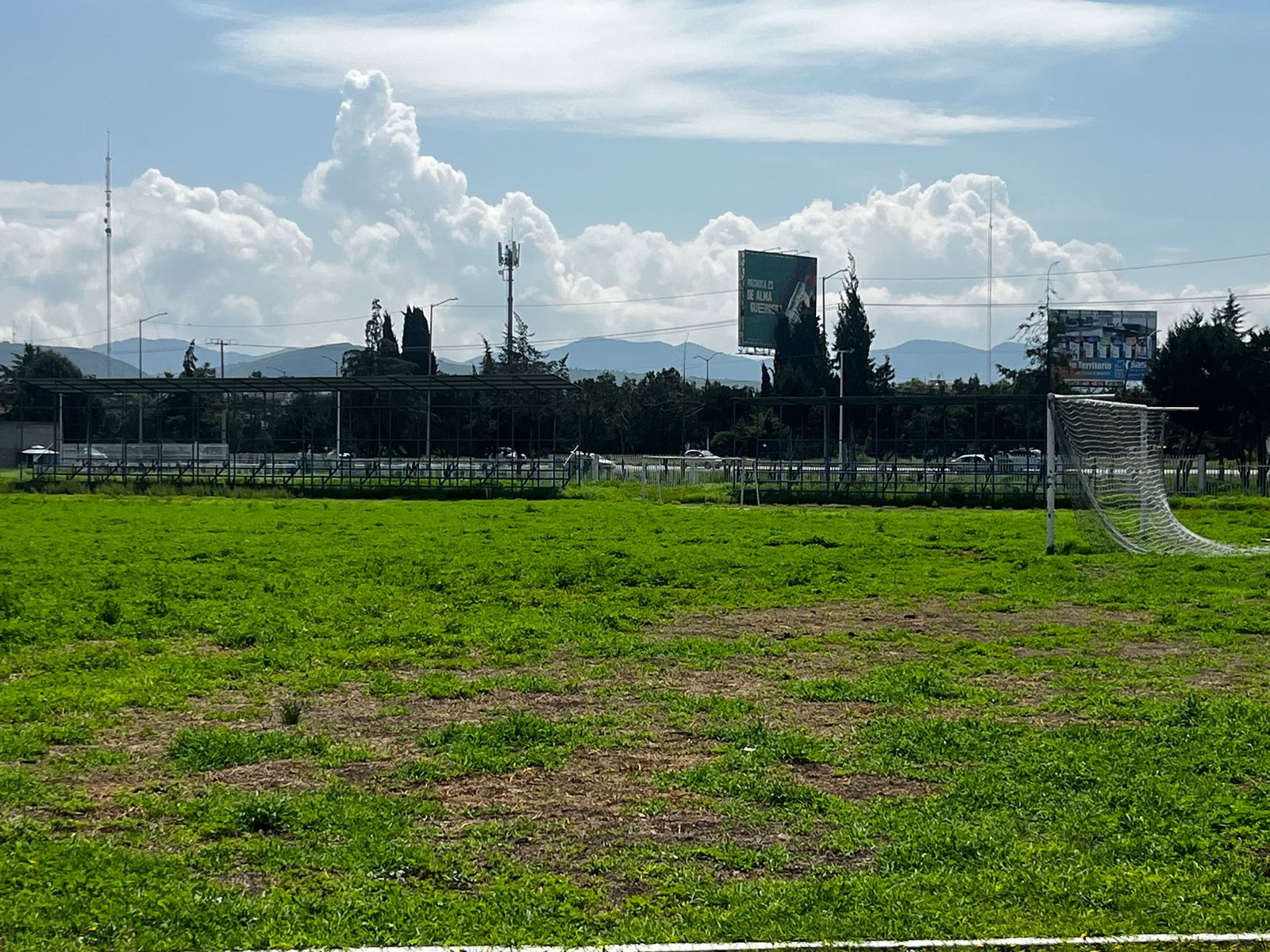 CANCHA DE FÚTBOL 11 INSTITUTO TECNOLÓGICO DE PACHUCA