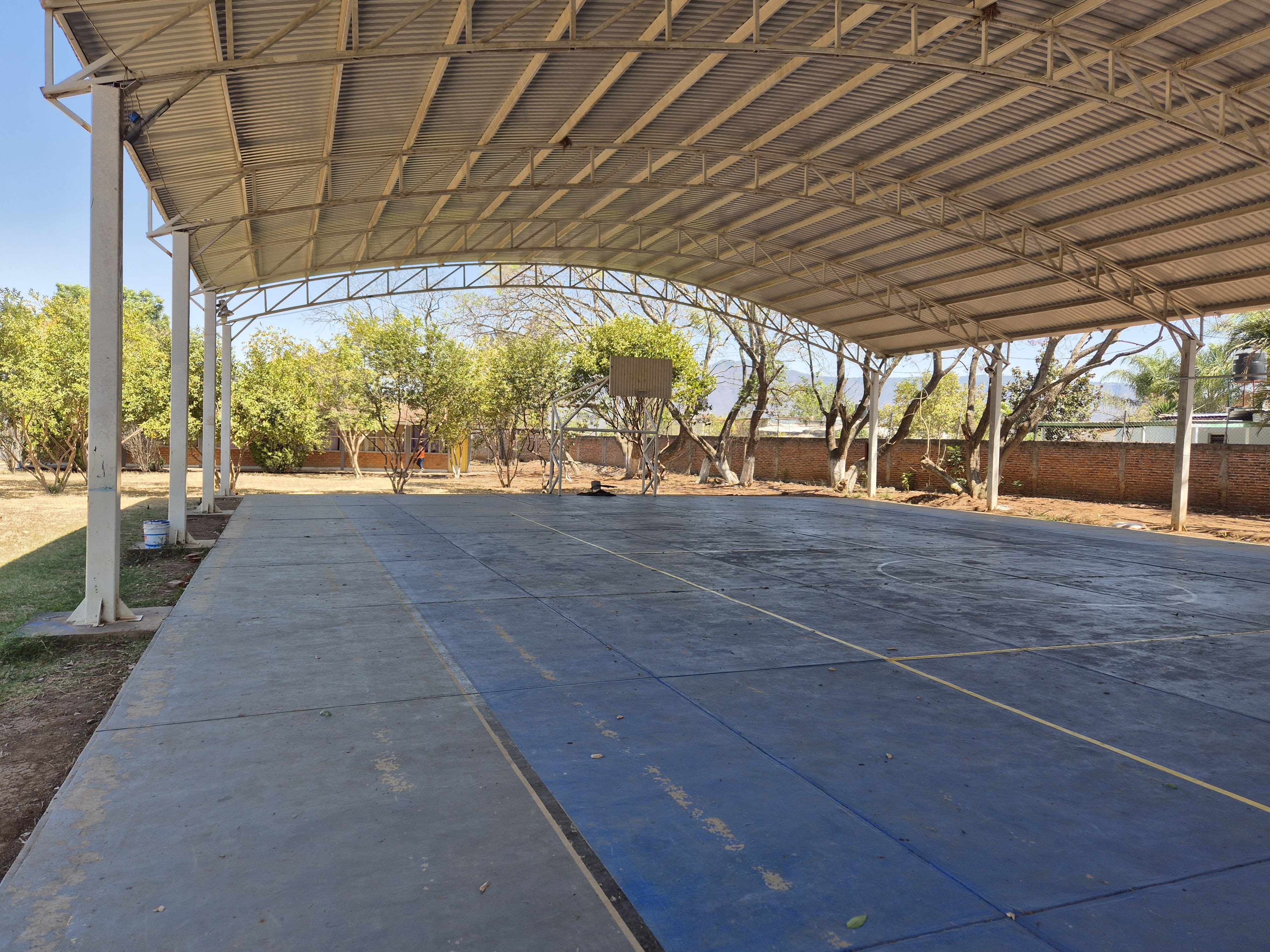 CANCHA EN SECUNDARIA TÉCNICA 65 C.C.T. 14DST0132C