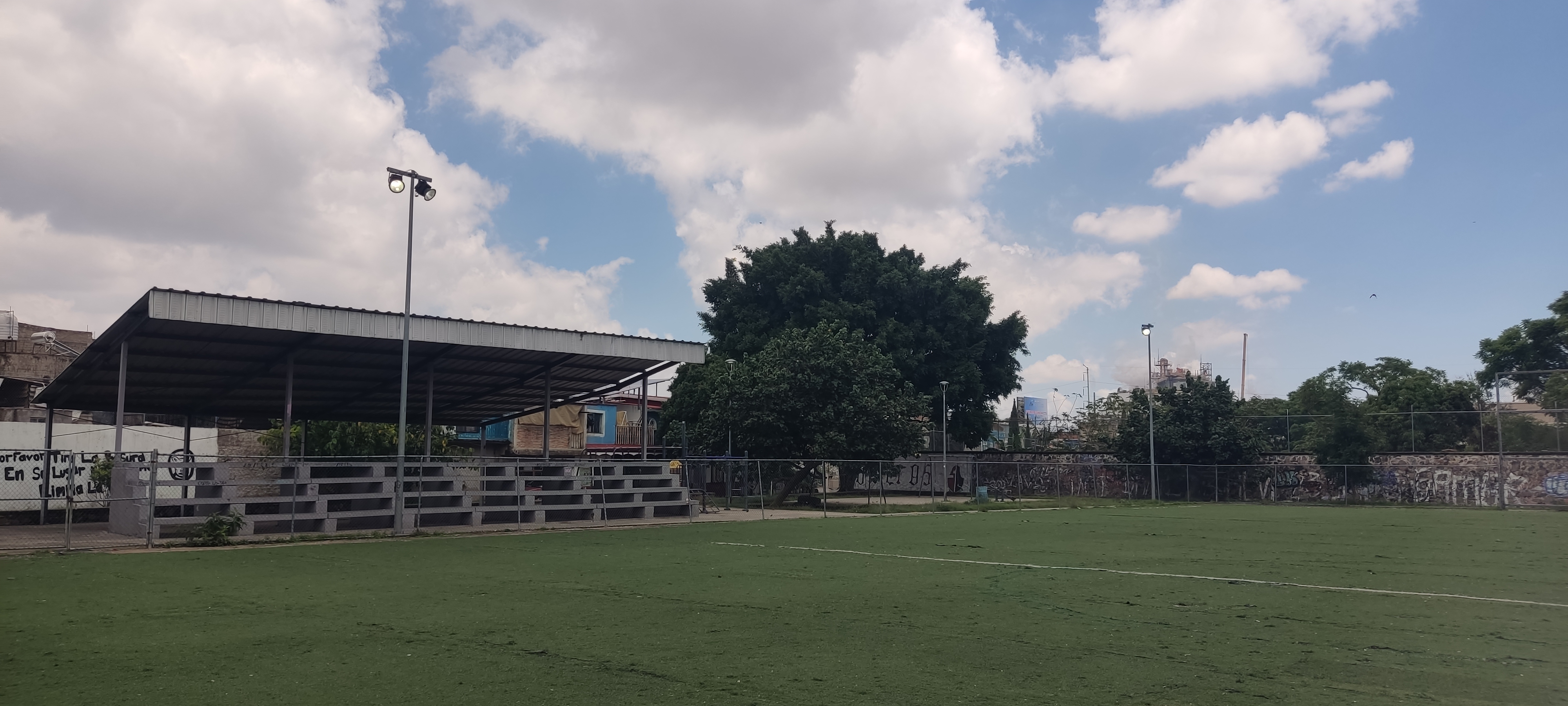 UNIDAD DEPORTIVA #20 MANUEL M. DIÉGUEZ
