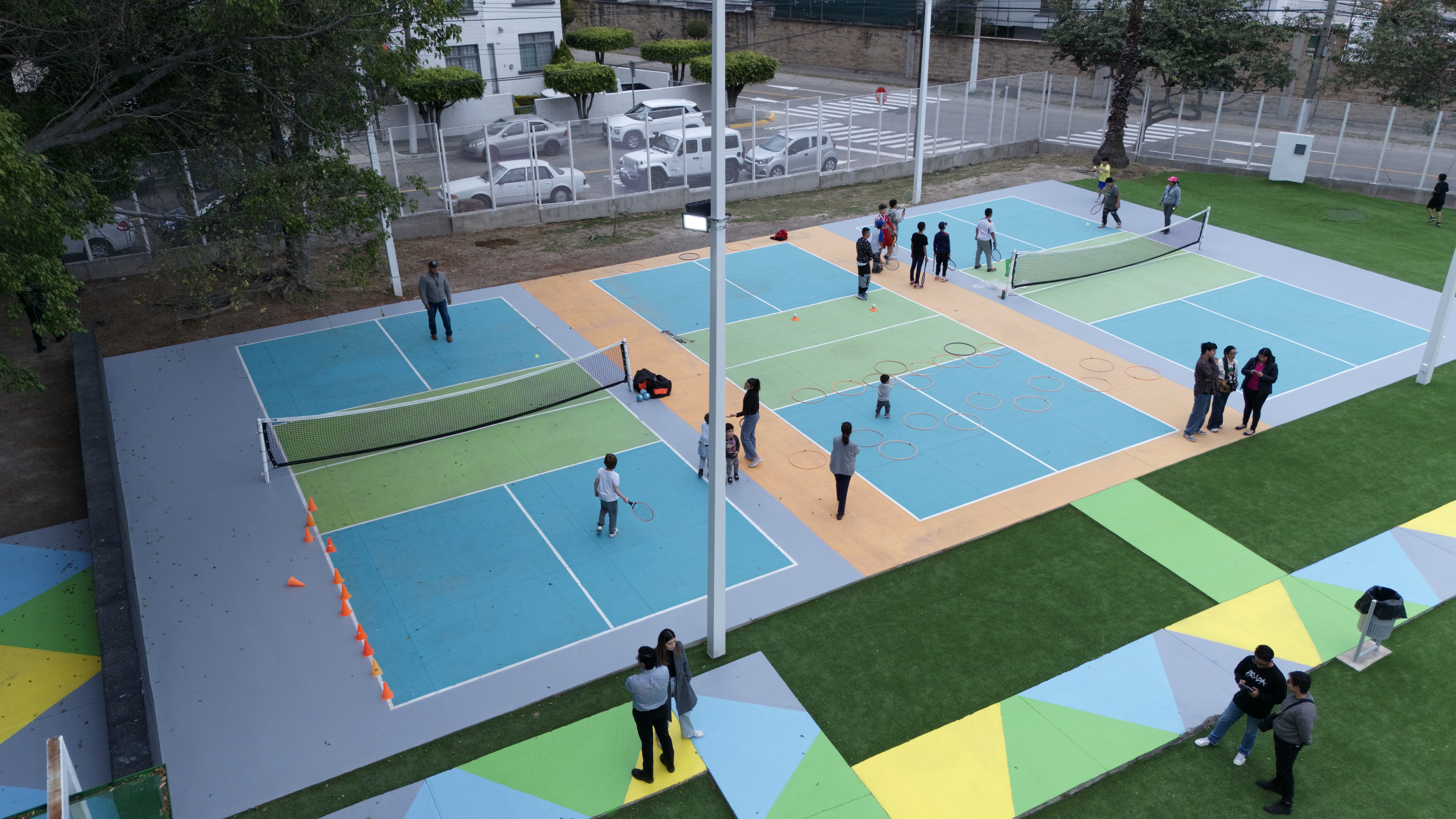 UNIDAD DEPORTIVA LOMAS DE UNIVERSIDAD