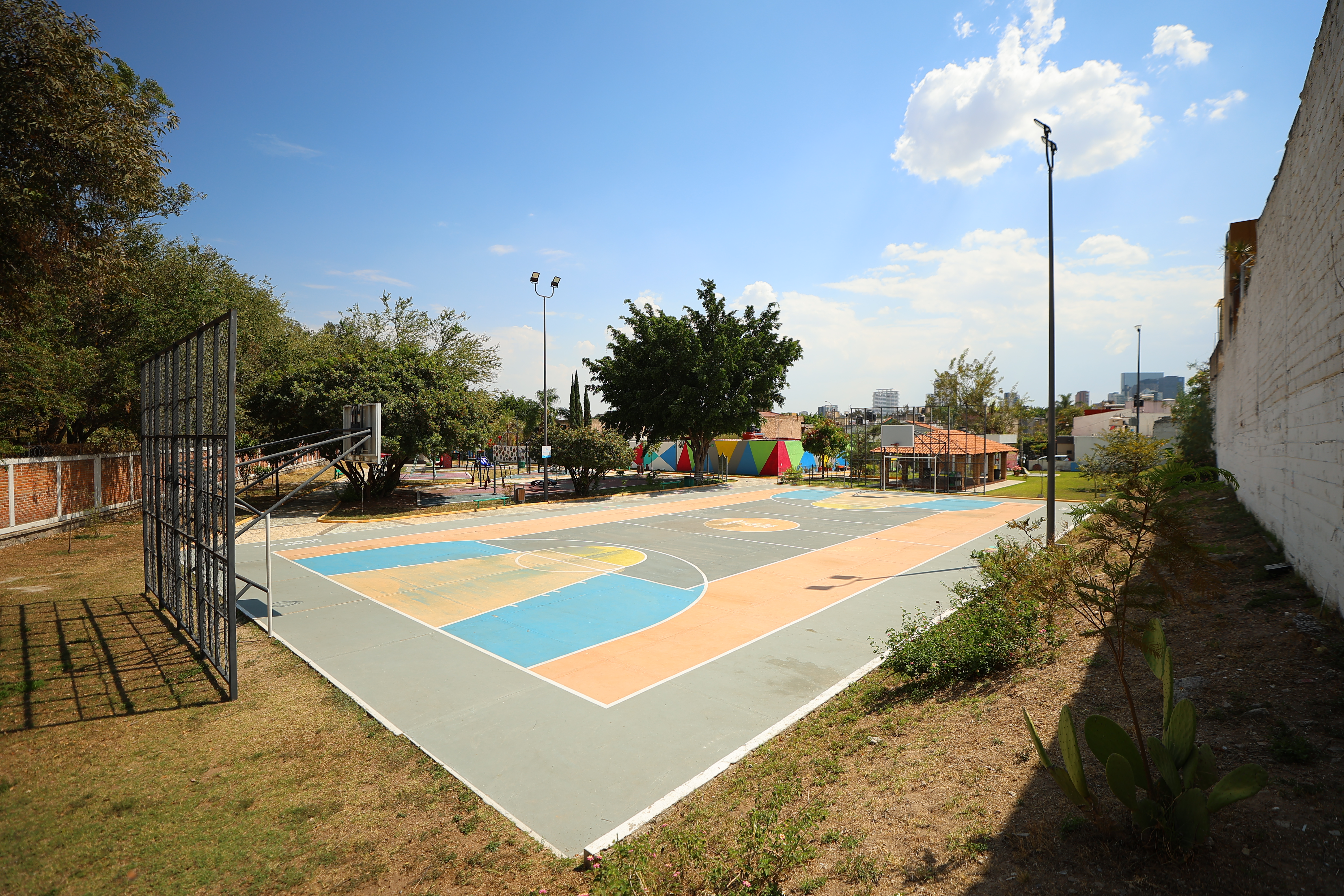 UNIDAD DEPORTIVA LAGOS DEL COUNTRY