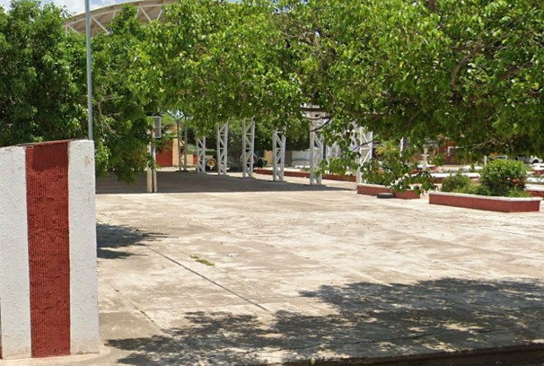 CANCHA DE USOS MÚLTIPLES - LLANO DE LA CRUZ