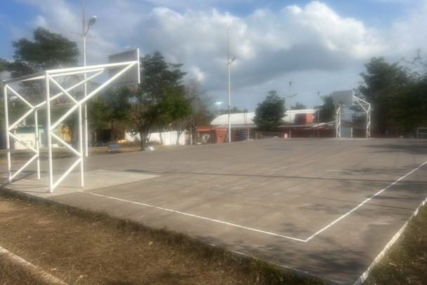 CANCHA DE USOS MÚLTIPLES - VILLAS DE LA CANTERA