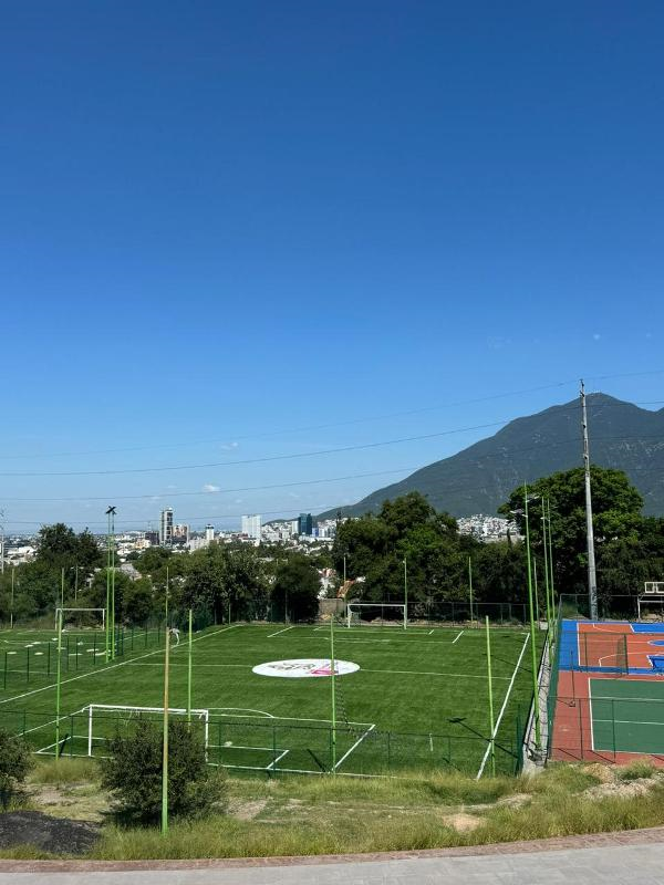 CENTRO COMUNITARIO BICENTENARIO DE LA INDEPENDENCIA (CANCHA 2)